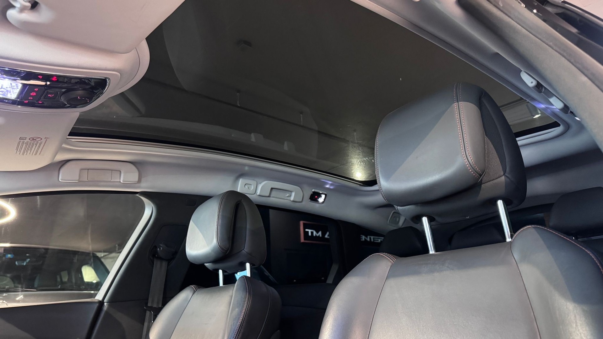 PEUGEOT 508 RXH 2.0 HDI Hybrid4 EGS6-image-6