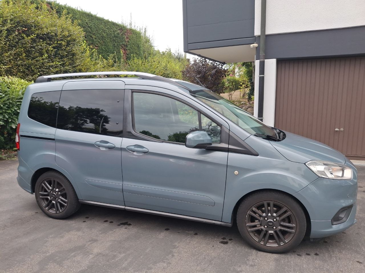 FORD 1.0 EcoB 100 Titanium-image-4