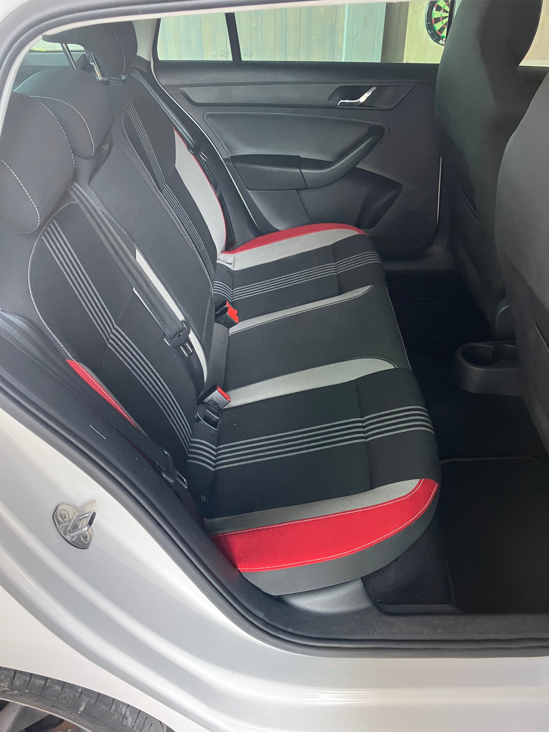 SKODA 1.4 TSI Monte Carlo DSG-image-4