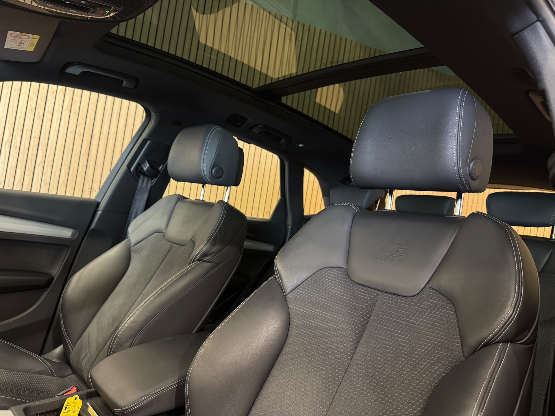 AUDI Q5 40 TDI S-line quattro S-tronic-image-27