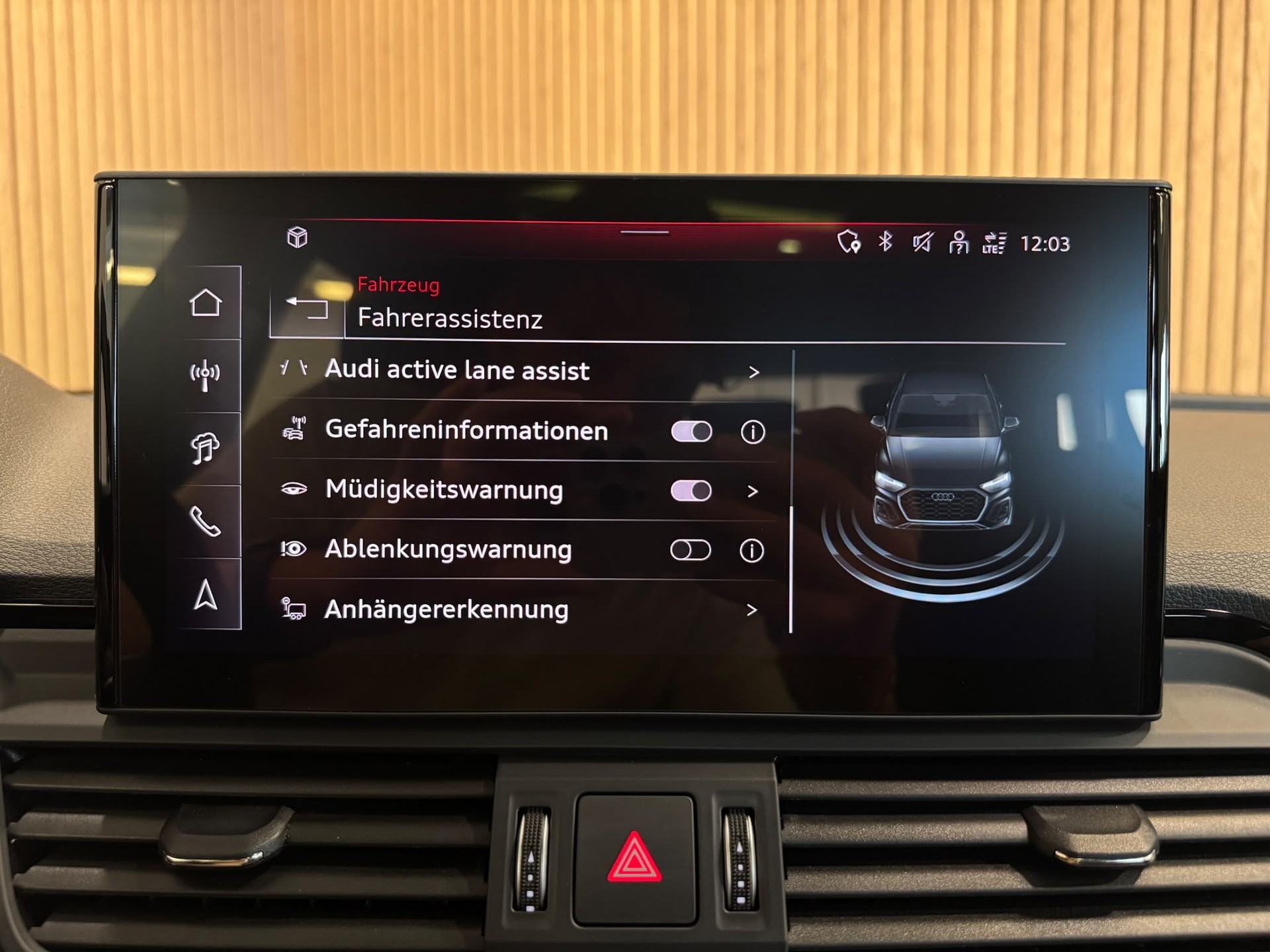 AUDI Q5 40 TDI S-line quattro S-tronic-image-24