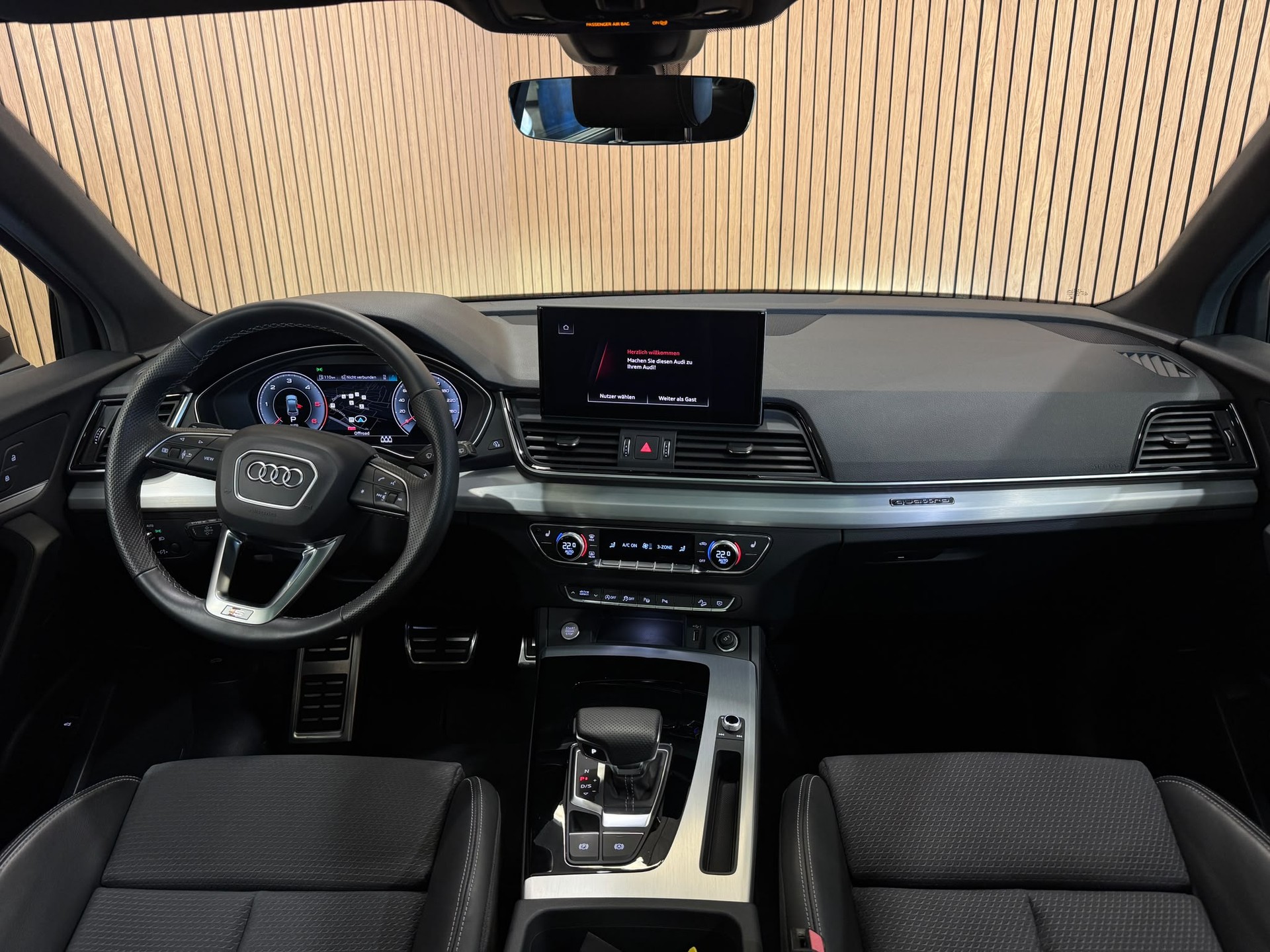 AUDI Q5 40 TDI S-line quattro S-tronic-image-11