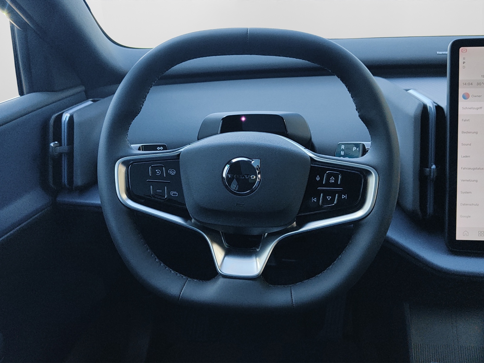 VOLVO EX30 CC P8 Ultra AWD-image-7
