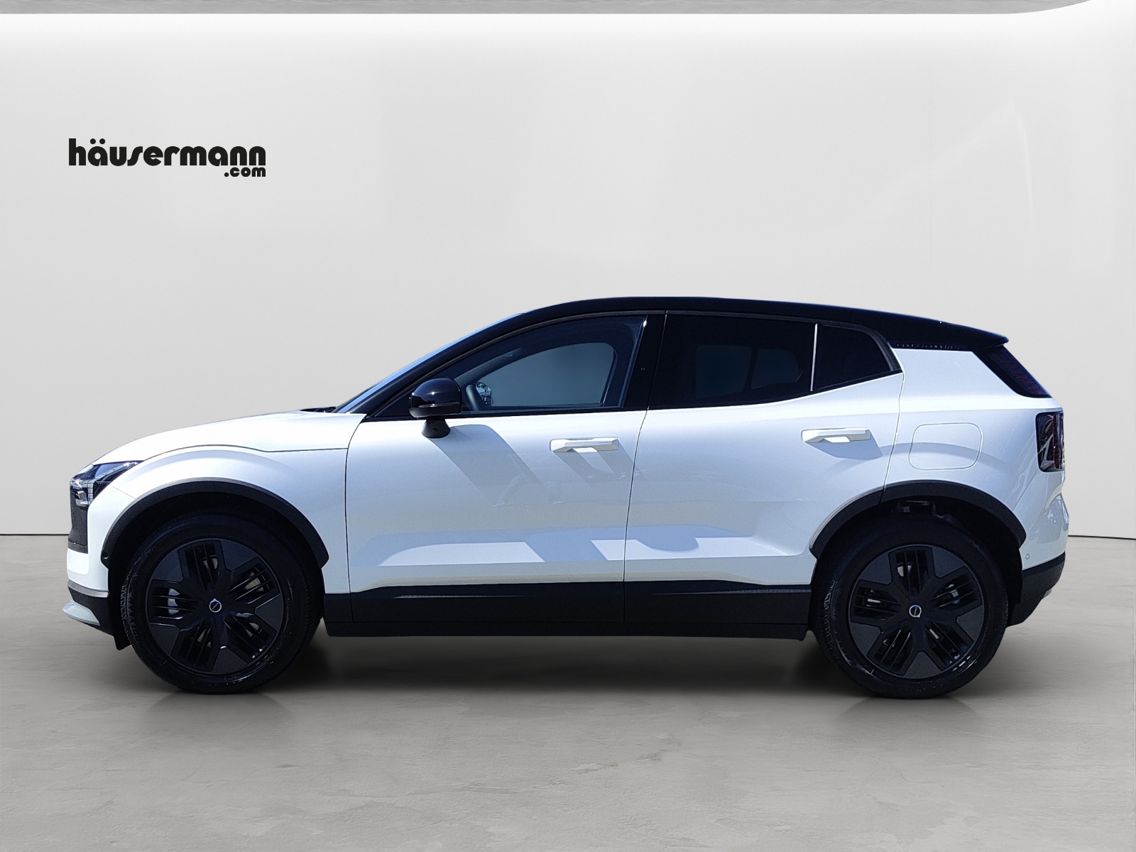 VOLVO EX30 CC P8 Ultra AWD-image-2