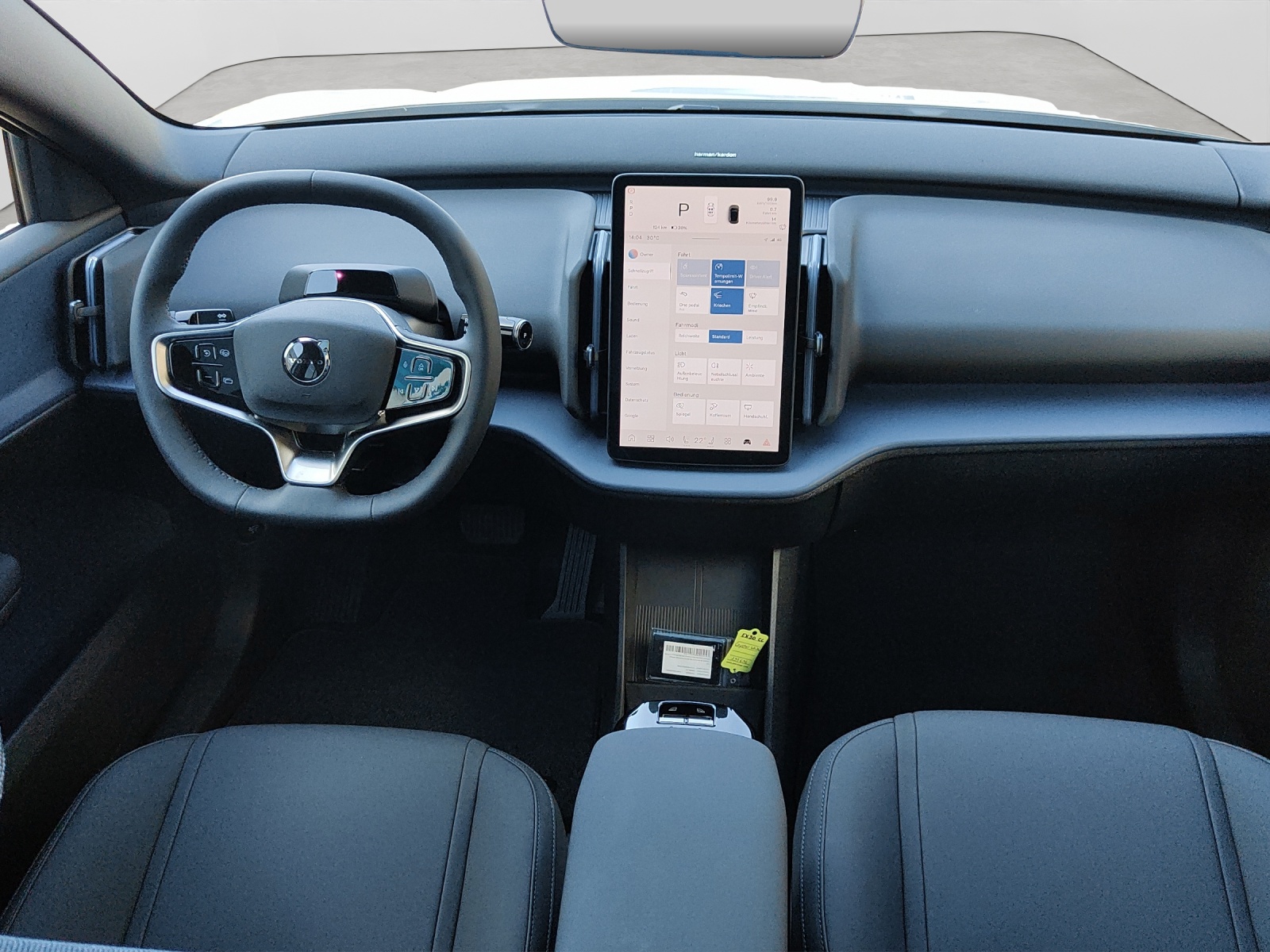 VOLVO EX30 CC P8 Ultra AWD-image-6