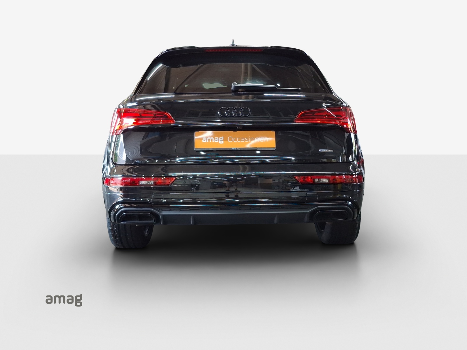 AUDI Q5 45 TFSI S-line quattro S-tronic-image-3