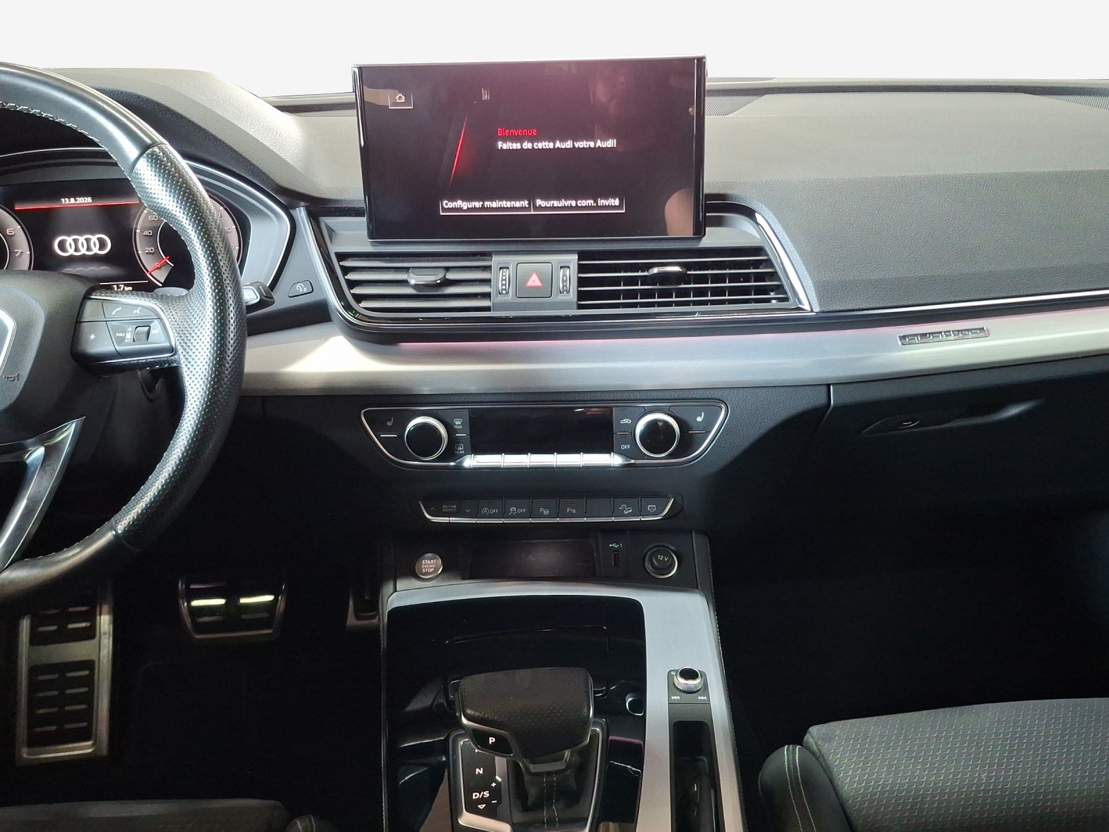 AUDI Q5 45 TFSI S-line quattro S-tronic-image-9