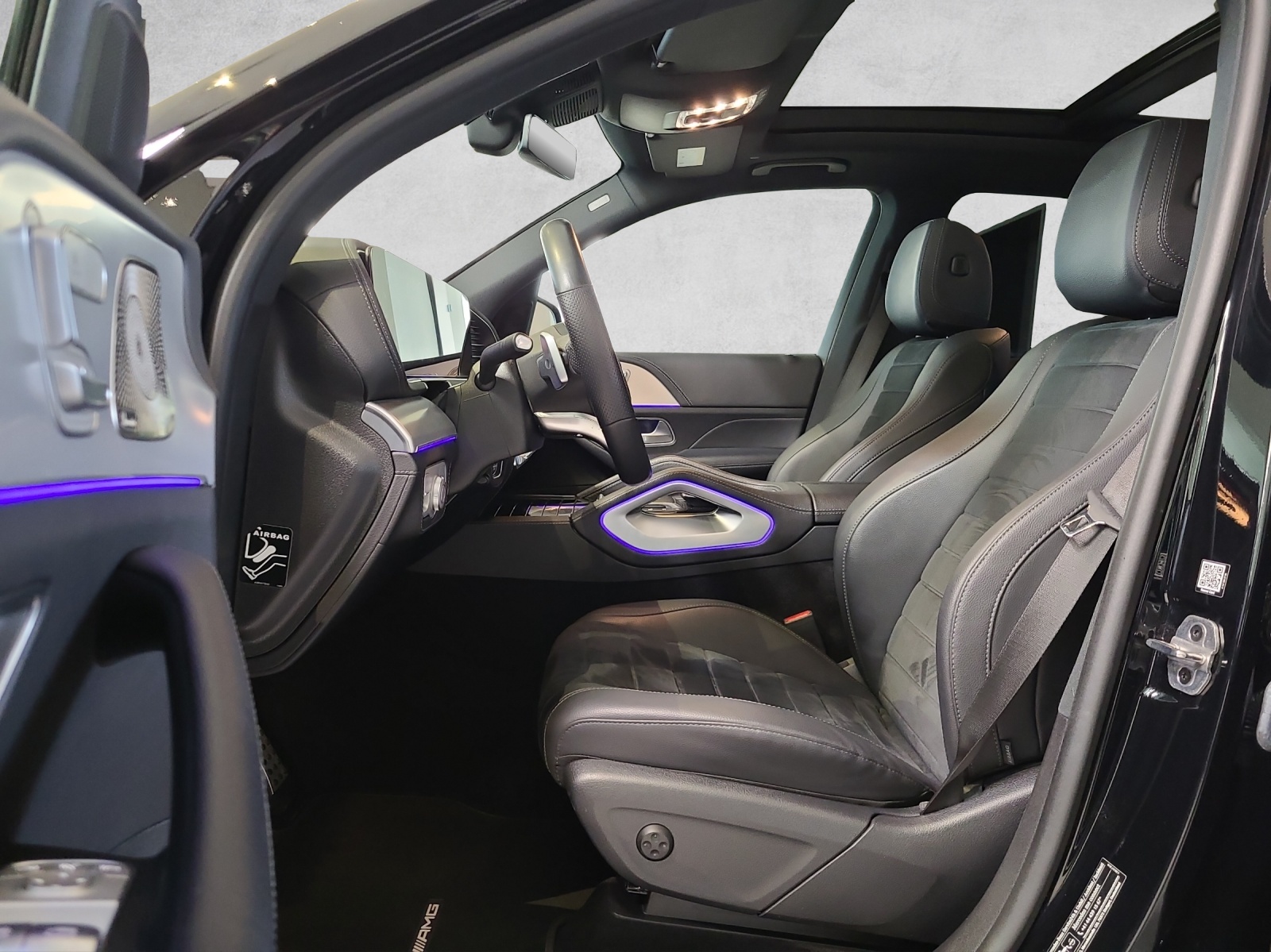 MERCEDES-BENZ GLE 350 e AMG Line 4matic-image-14