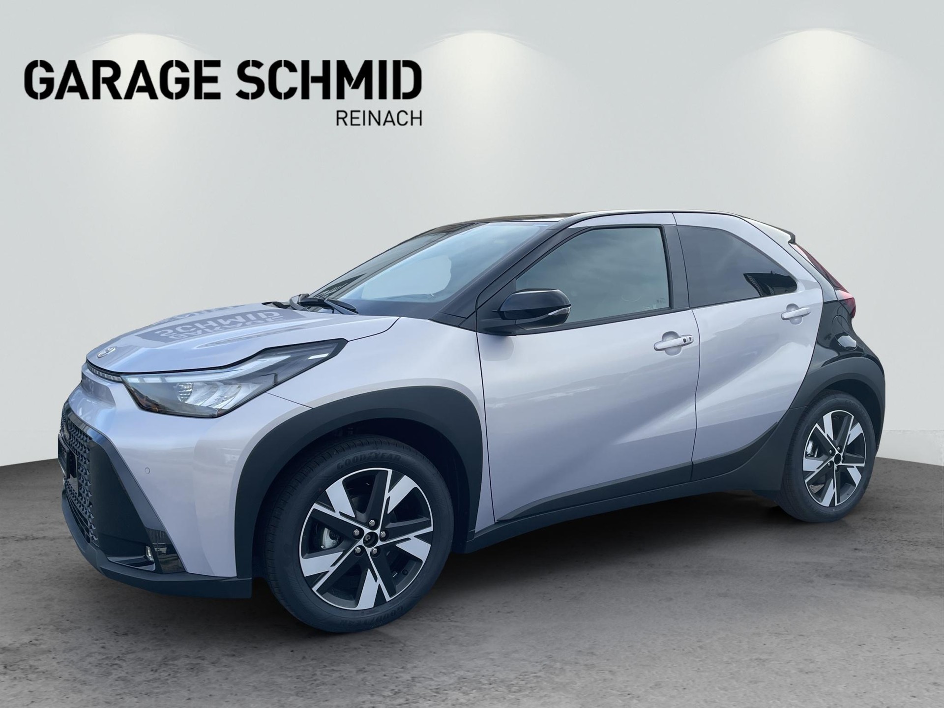 TOYOTA Aygo X 1.5 VVT-i HSD Trend-showroom-element-2