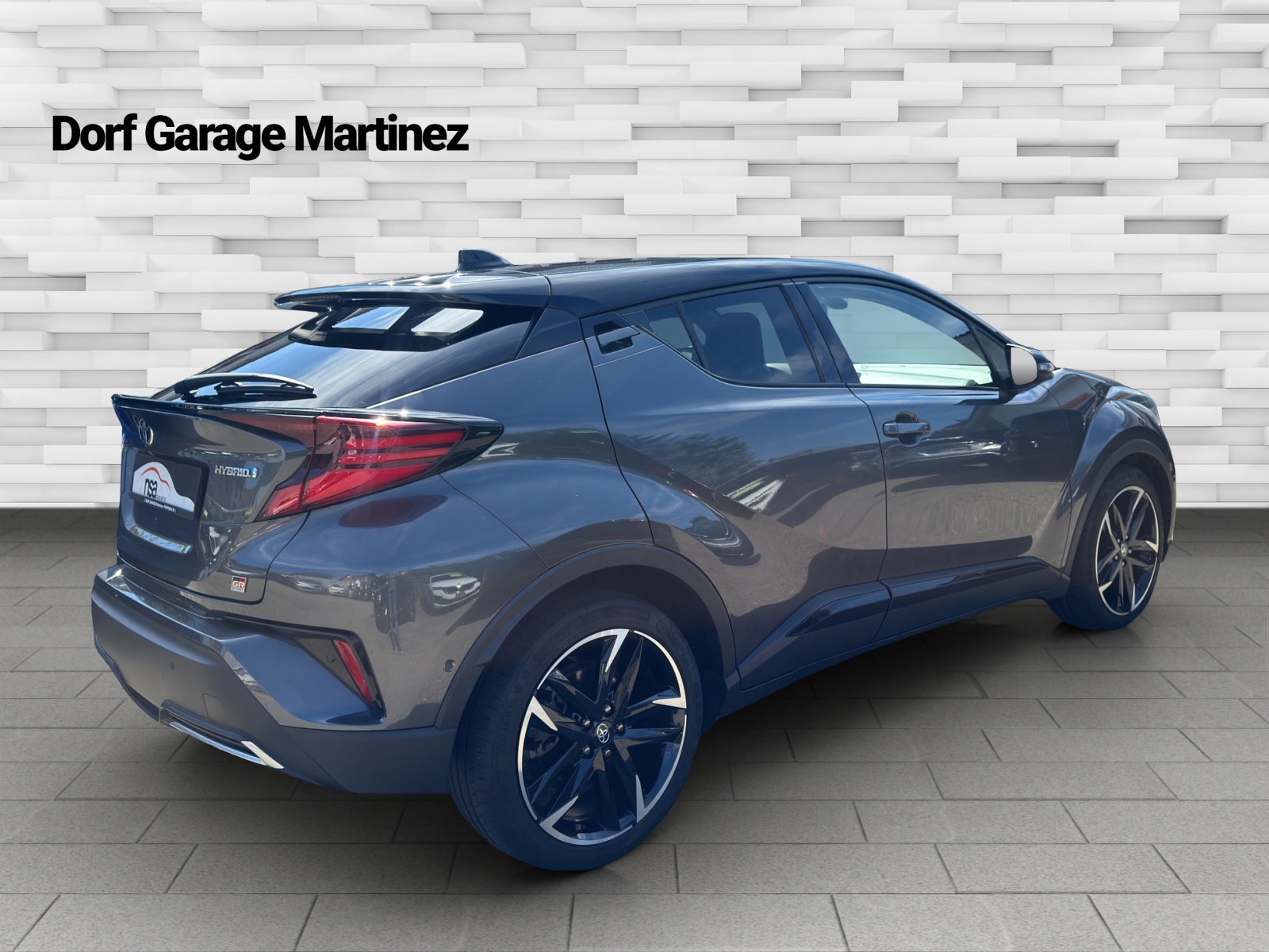 TOYOTA C-HR 2.0 HSD CVT GR Sport-image-5