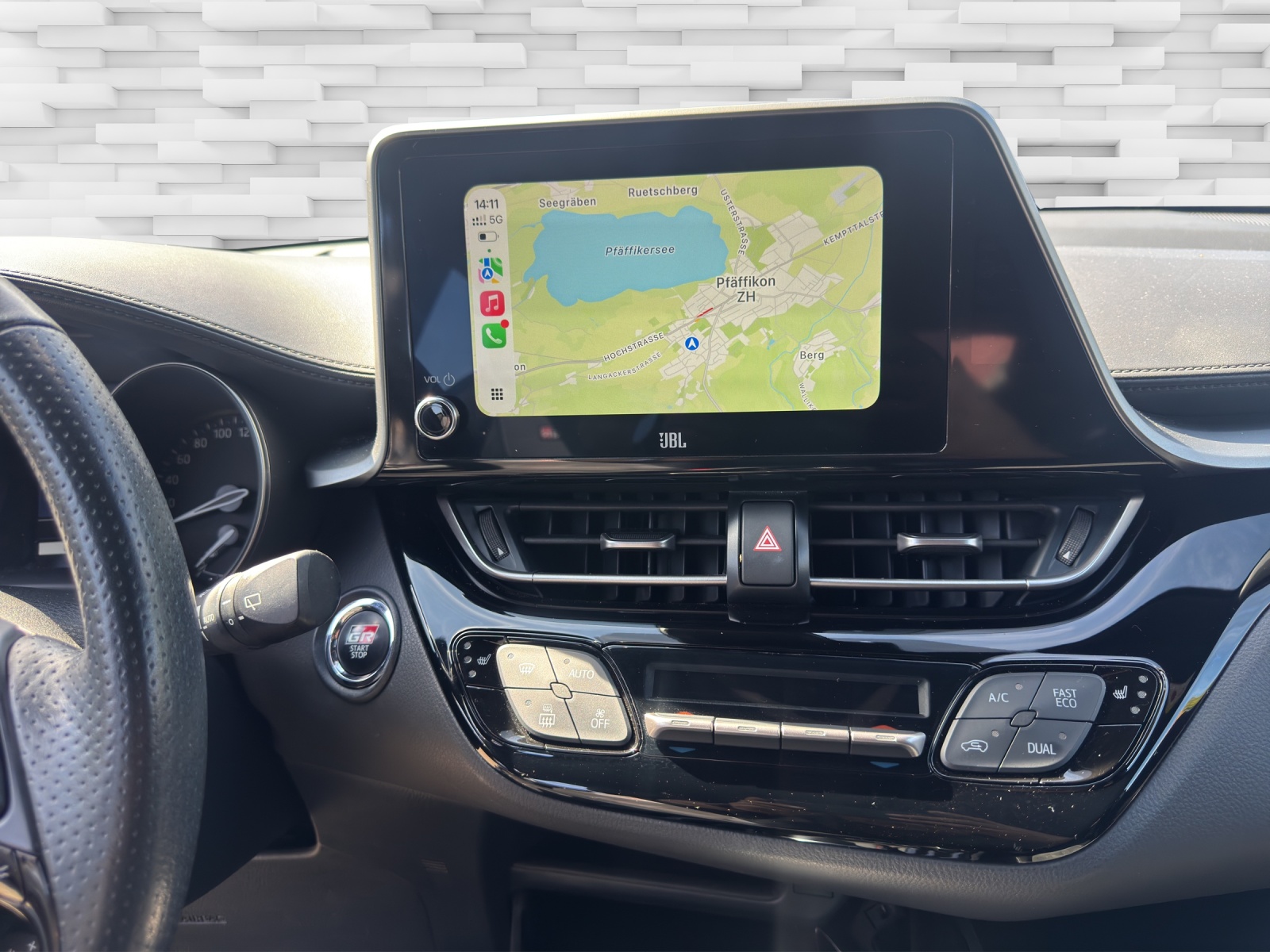 TOYOTA C-HR 2.0 HSD CVT GR Sport-image-13