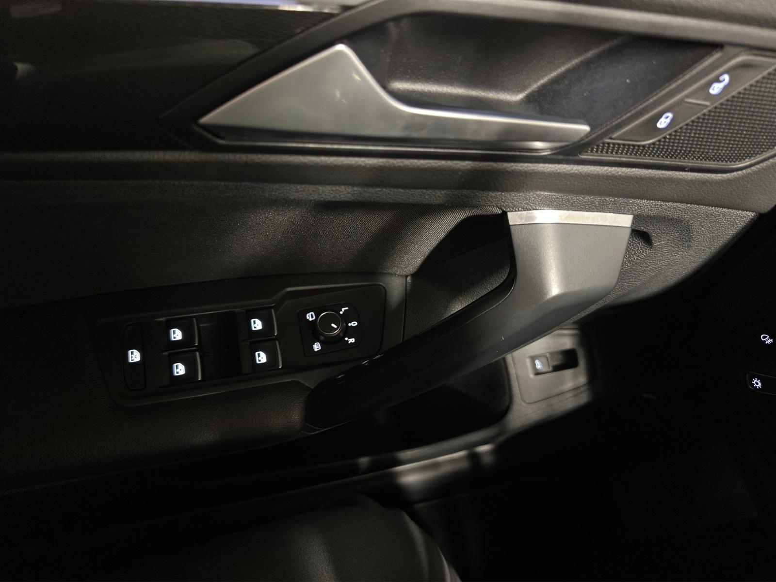 VW Tiguan 2.0 TSI Highline DSG-image-11