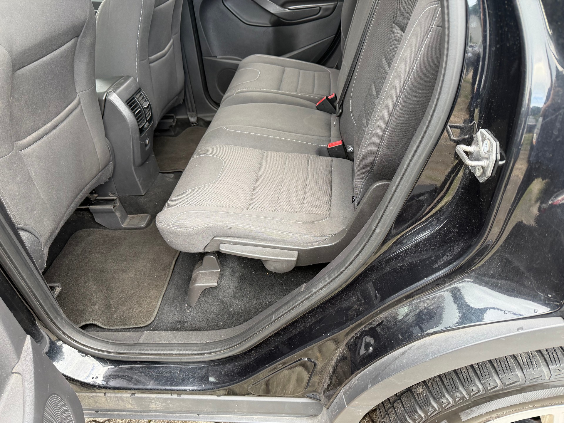 FORD Kuga 2.0 TDCi Carving 4WD PowerShift-image-5