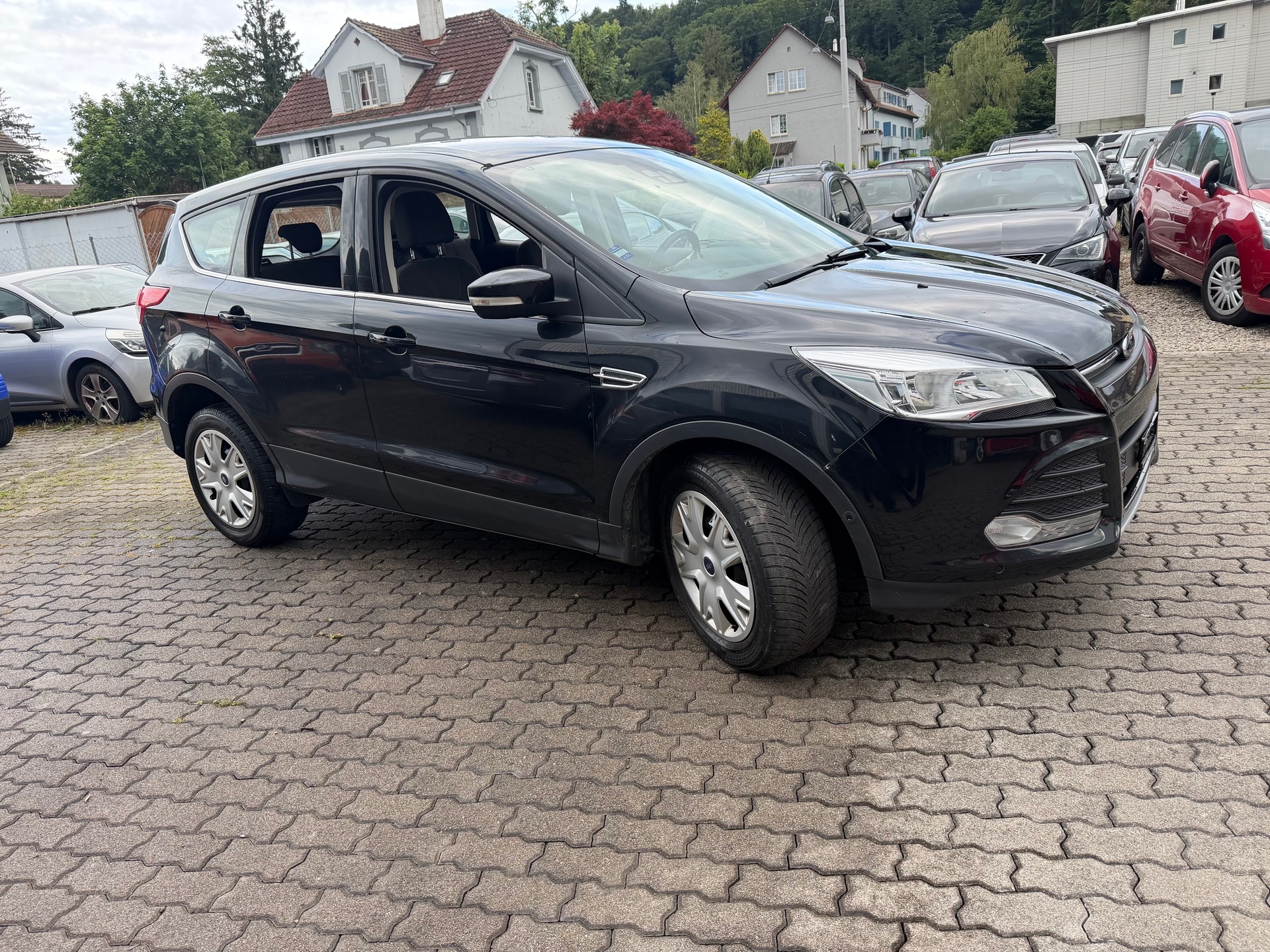 FORD Kuga 2.0 TDCi Carving 4WD PowerShift-image-1