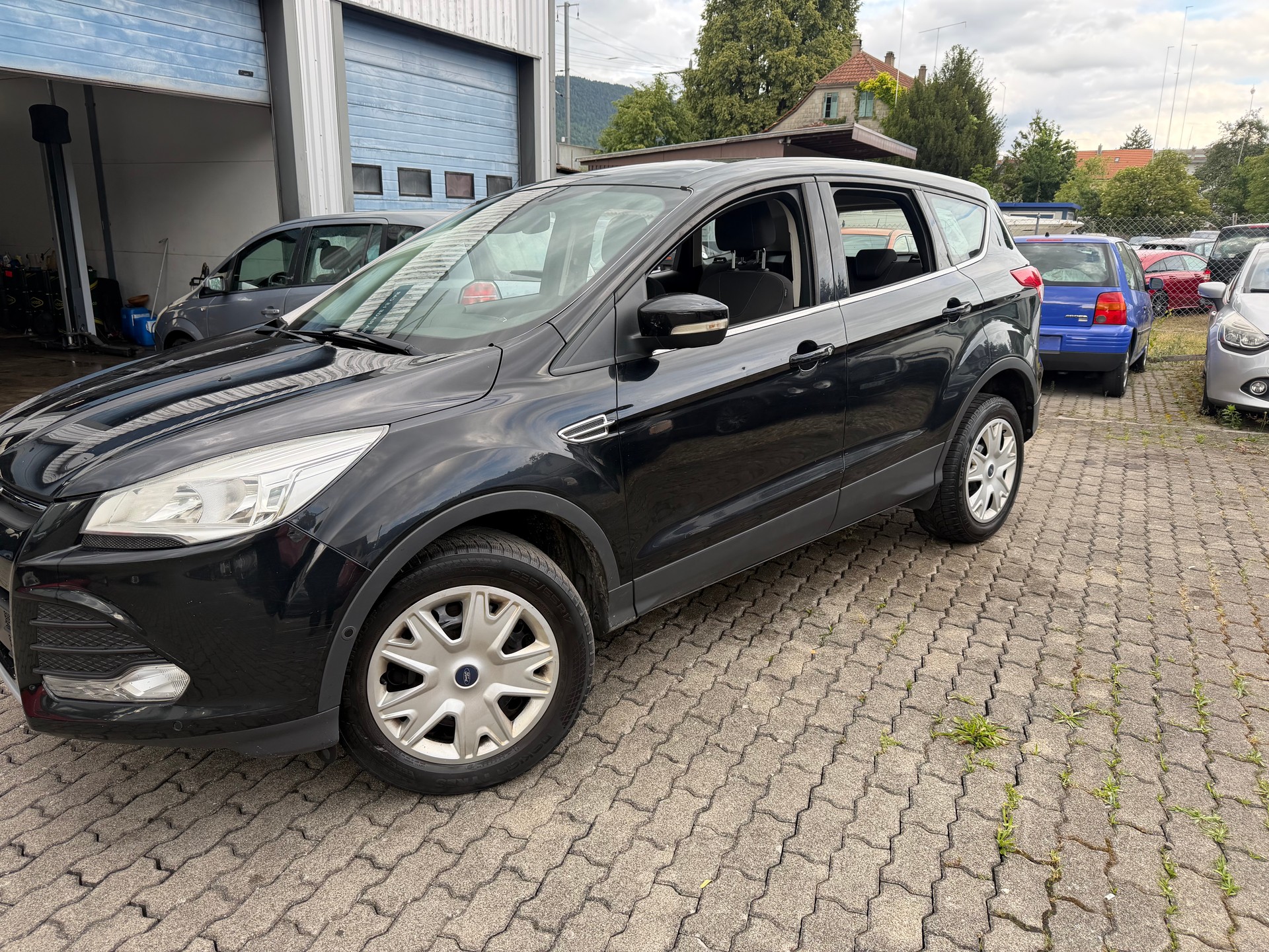 FORD Kuga 2.0 TDCi Carving 4WD PowerShift-image-2