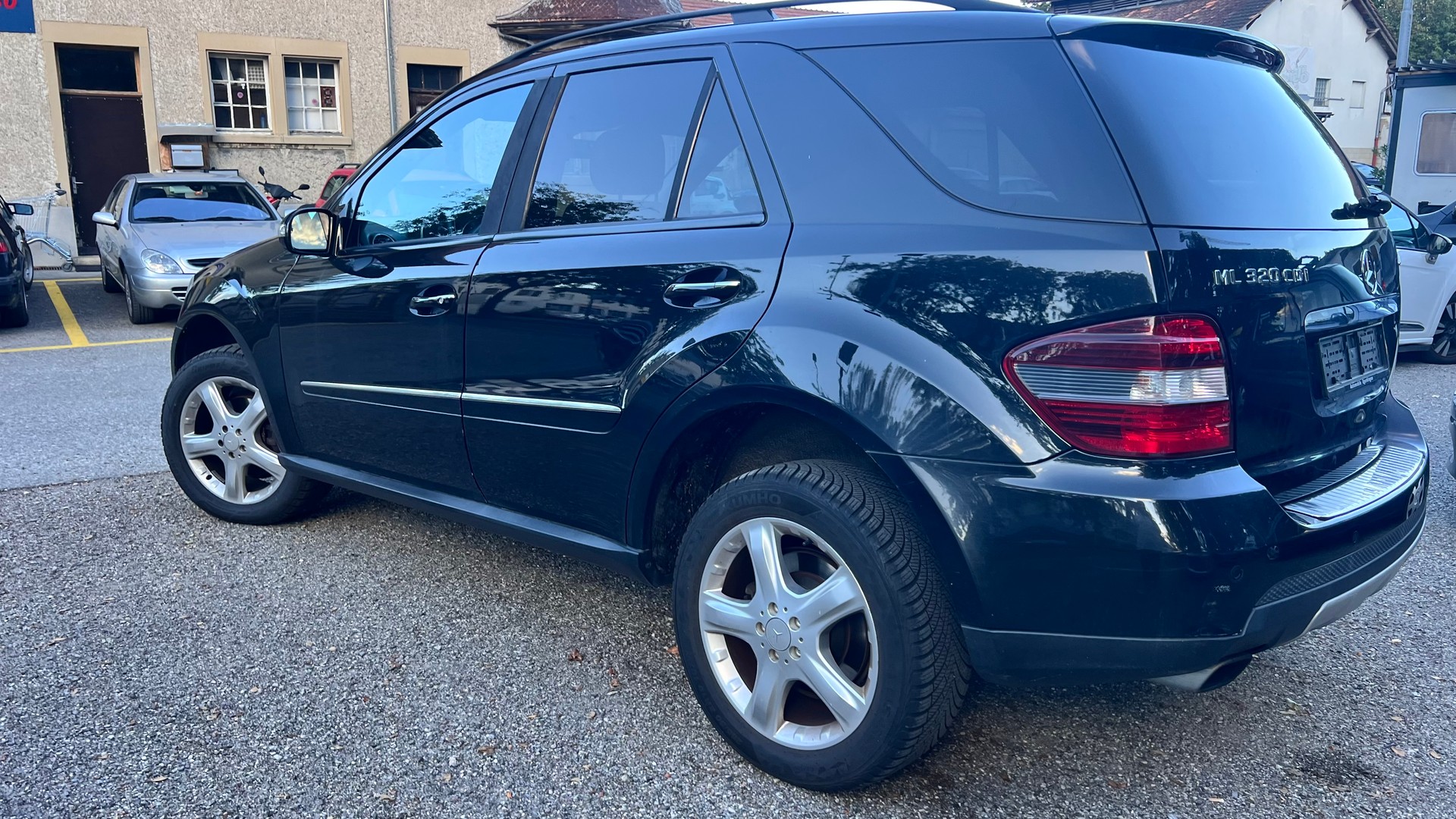 MERCEDES-BENZ ML 320 CDI 4Matic Edition7G-Tronic-image-4