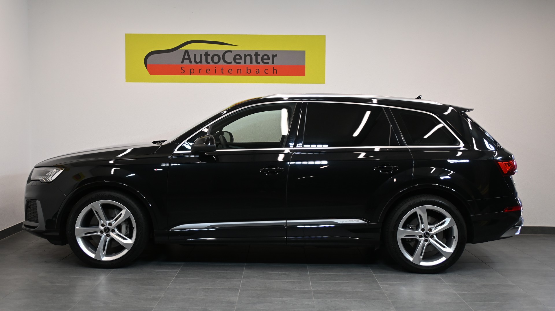 AUDI Q7 55 TFSI S Line quattro tiptronic-image-11