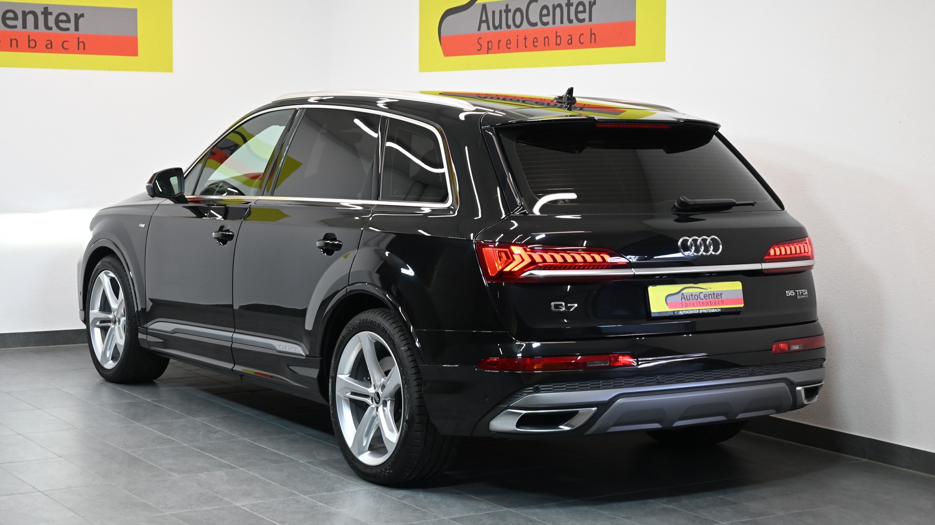 AUDI Q7 55 TFSI S Line quattro tiptronic-image-10