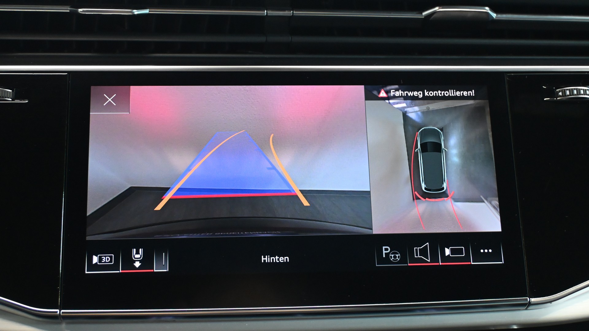AUDI Q7 55 TFSI S Line quattro tiptronic-image-8