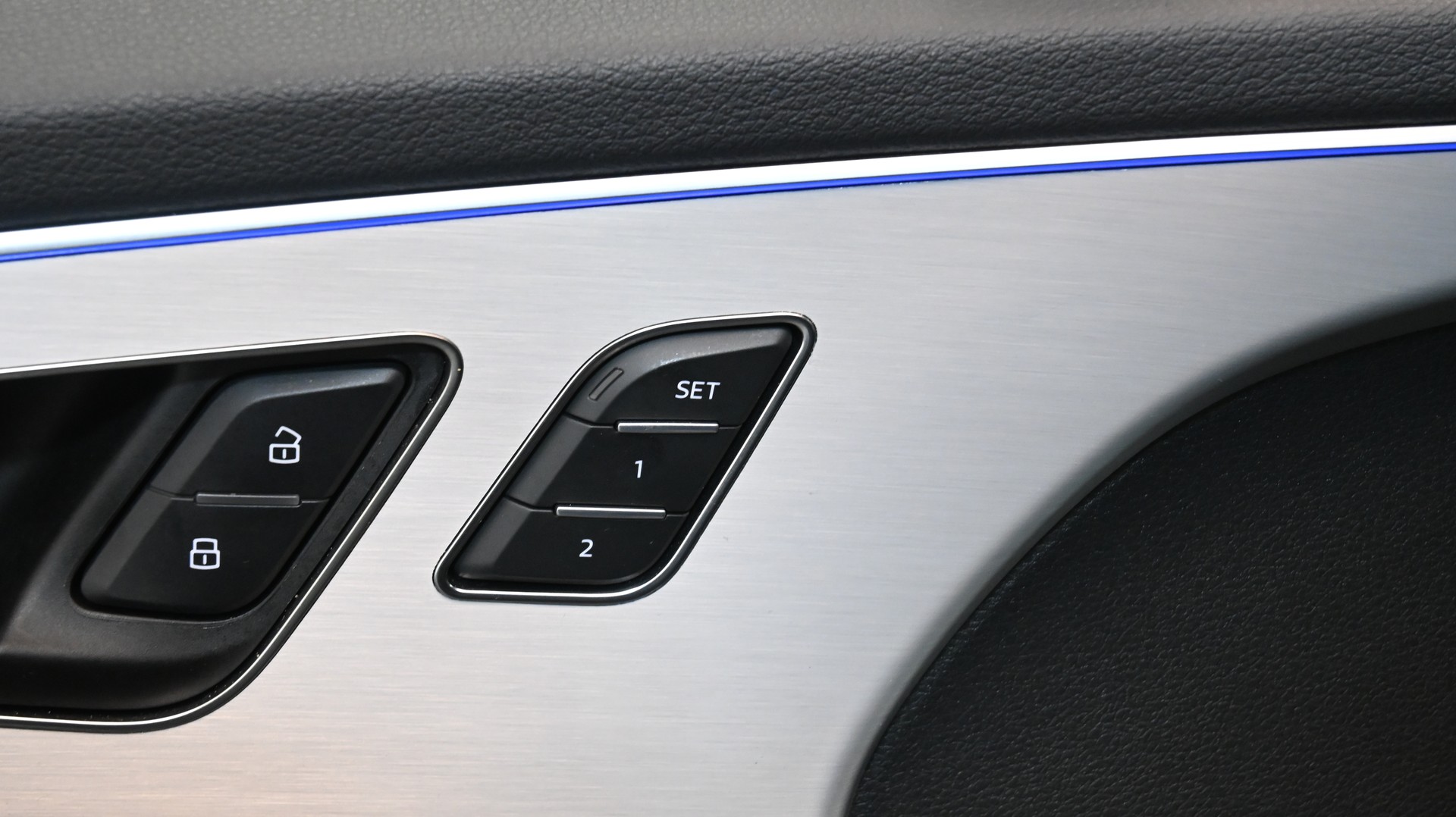 AUDI Q7 55 TFSI S Line quattro tiptronic-image-9