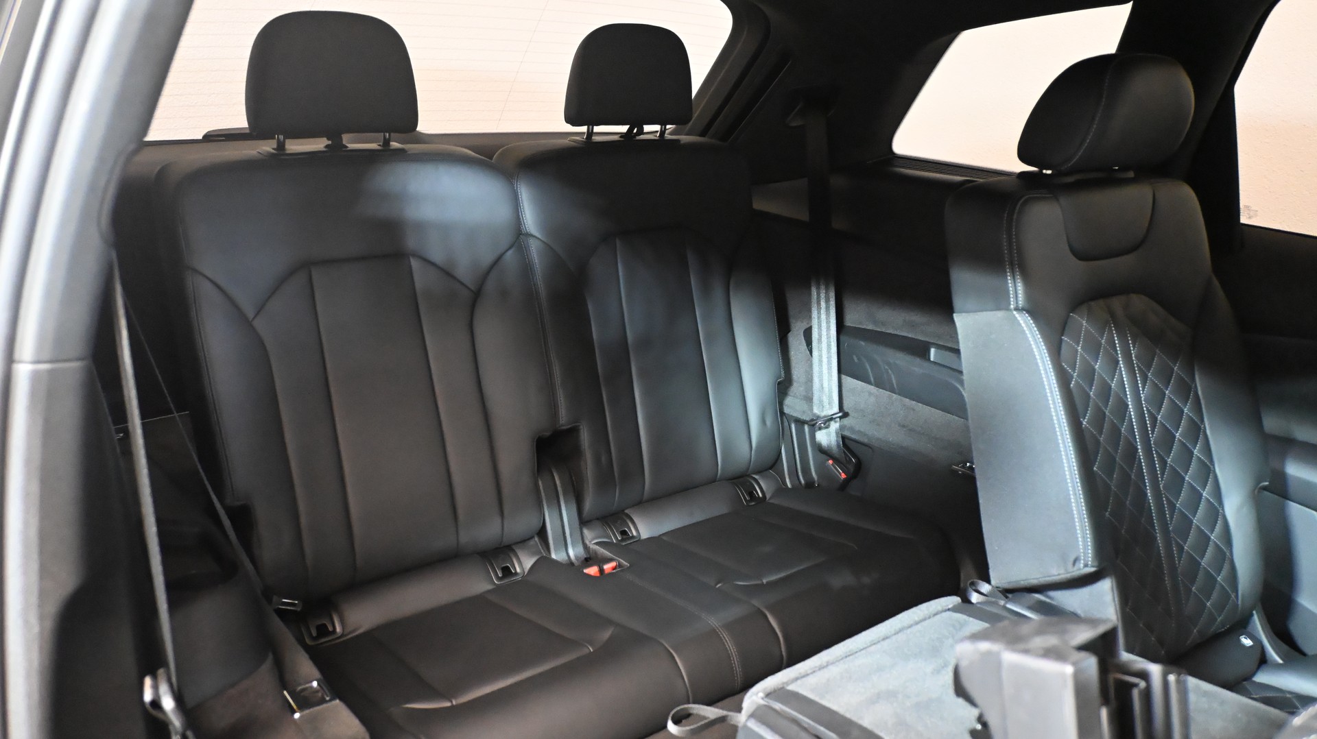 AUDI Q7 55 TFSI S Line quattro tiptronic-image-7