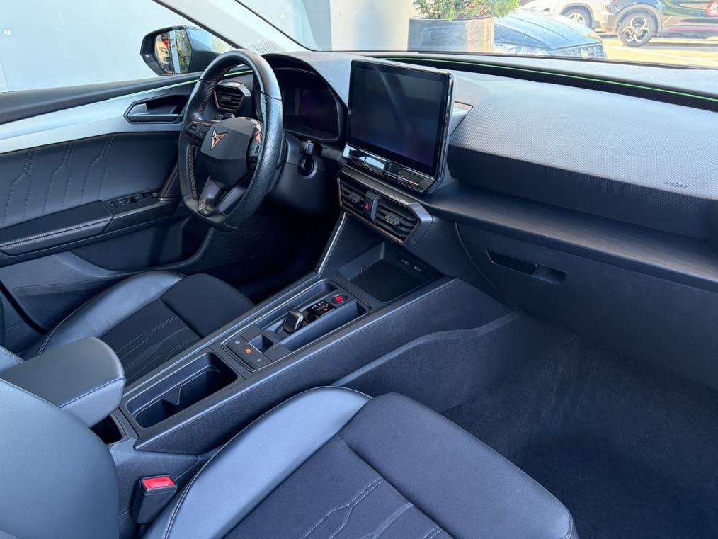 CUPRA LEON ST 1.5 eTSi-image-7