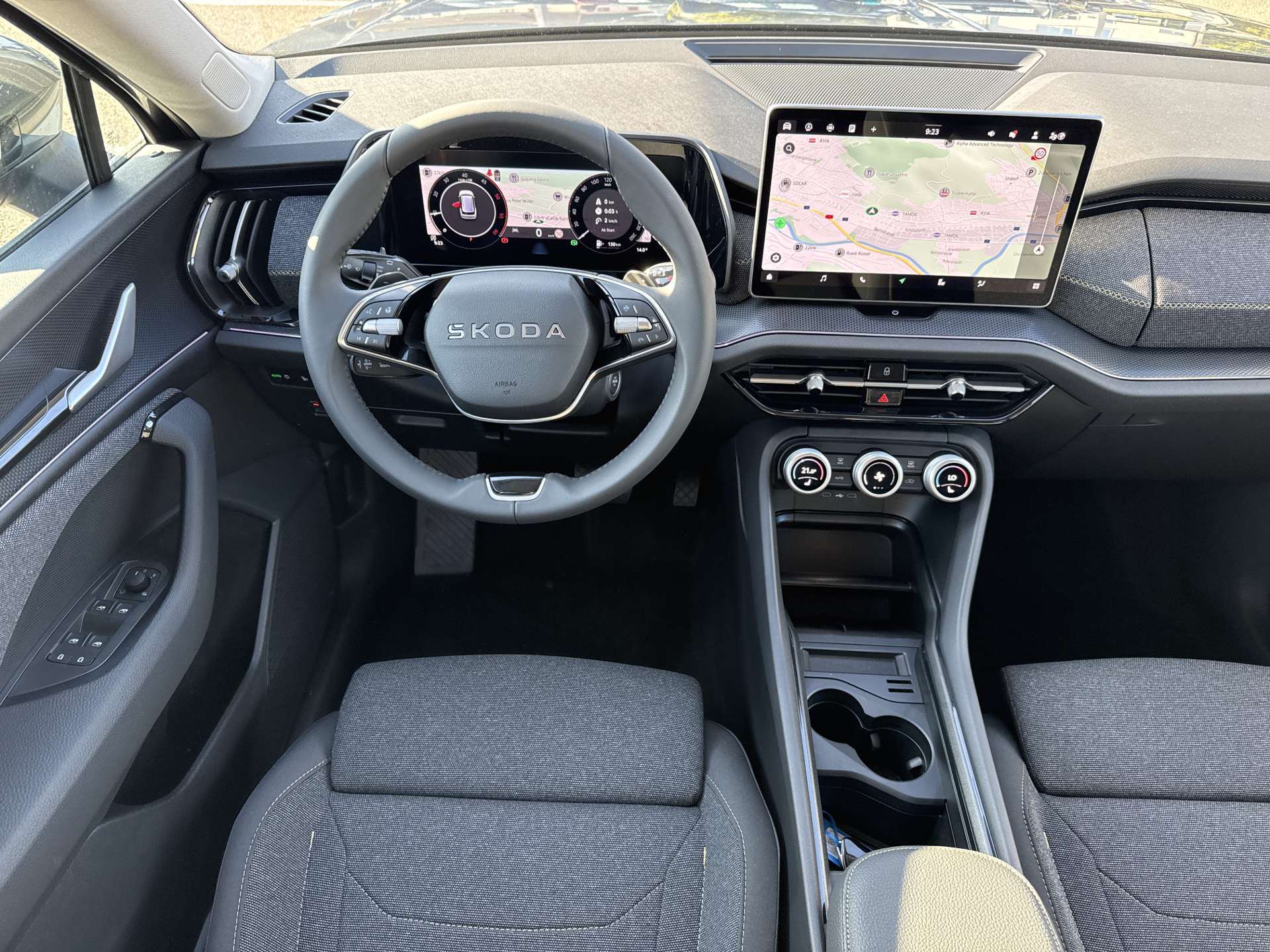 SKODA Kodiaq 2.0 TDi Selection 4x4 7-Plätzer DSG-Automat-image-4
