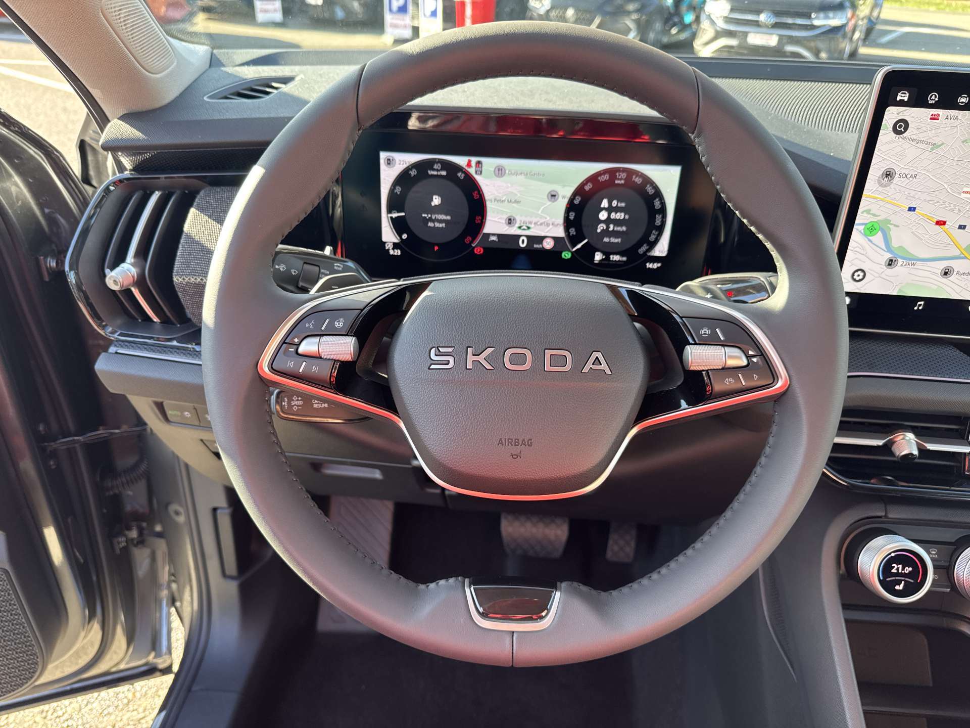 SKODA Kodiaq 2.0 TDi Selection 4x4 7-Plätzer DSG-Automat-image-15