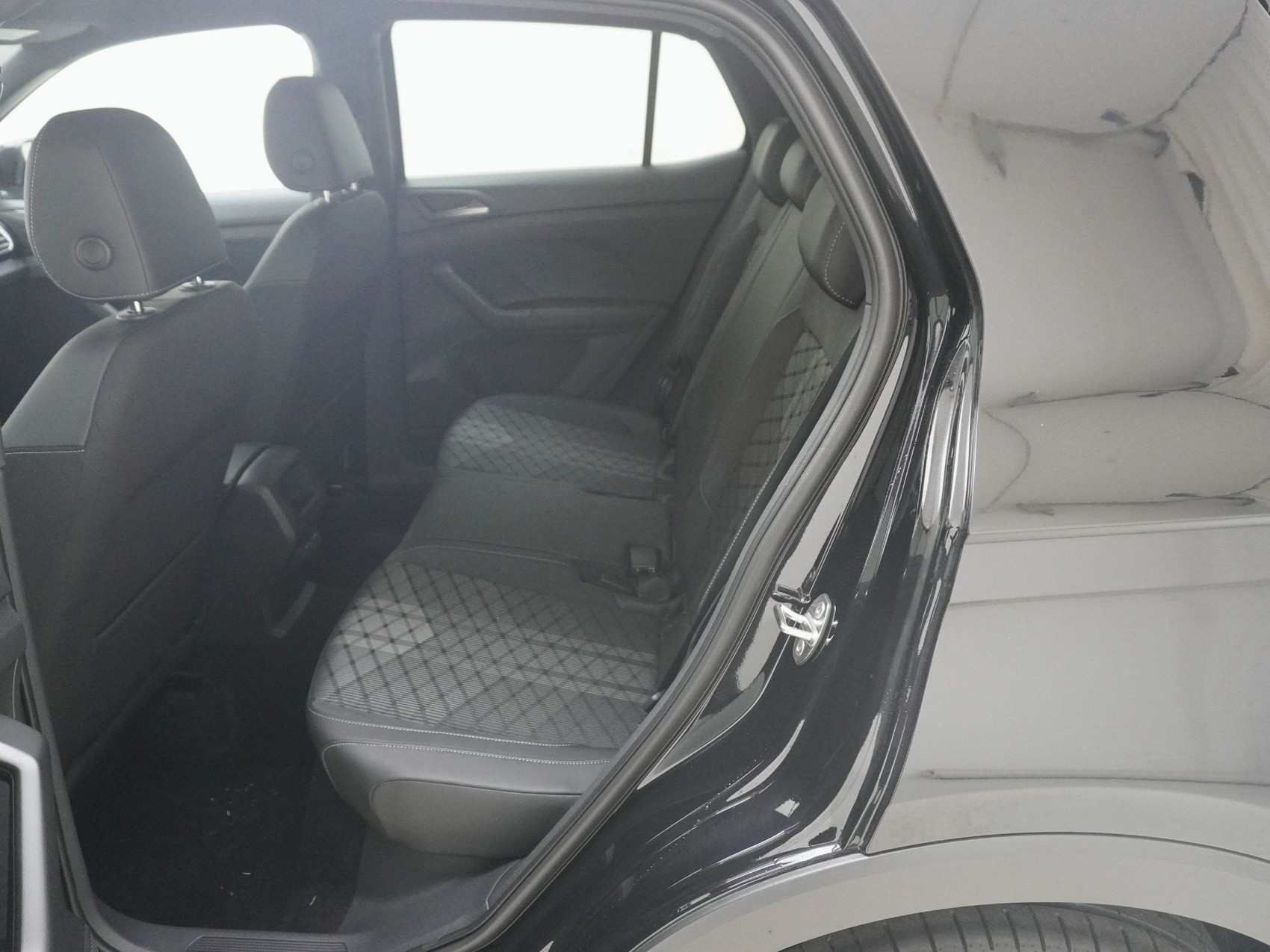 VW T-Cross 1.5 TSI R-Line DSG-image-12