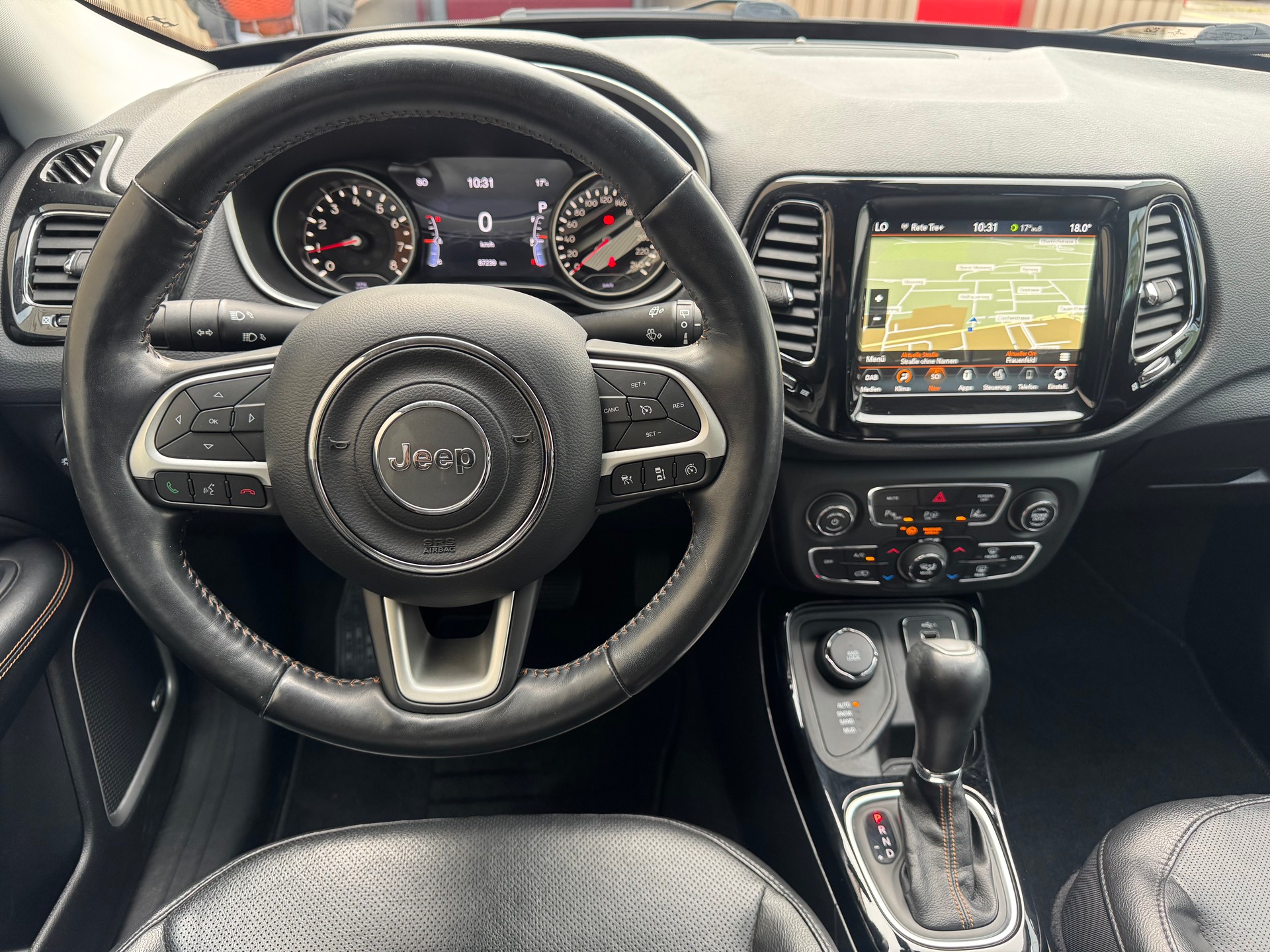JEEP Compass 1.4 Turbo Limited AWD 9ATX*Panoramadach*Lenkradheizung mit Sitzheizung und Sitzbelüftung v.*-image-10