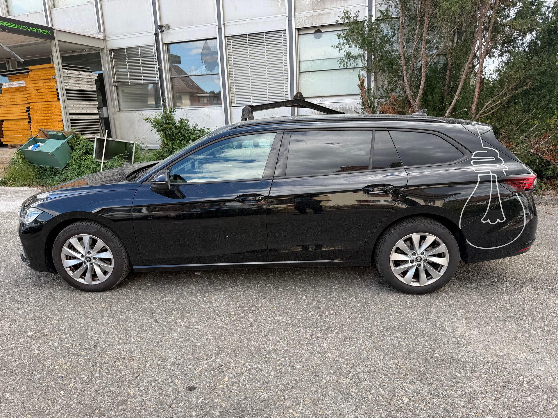 SKODA Superb Combi 2.0 TDi Selection 4x4 DSG-image-5