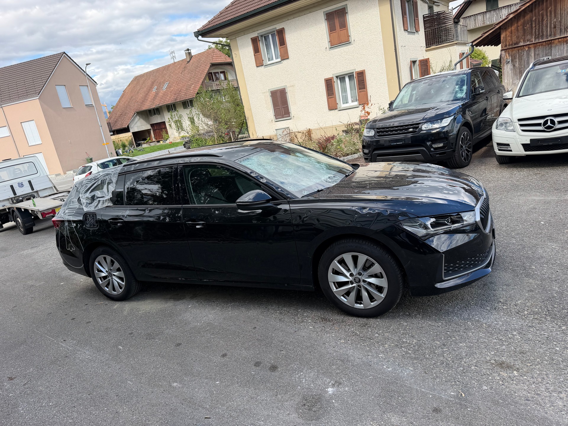 SKODA Superb Combi 2.0 TDi Selection 4x4 DSG-image-2