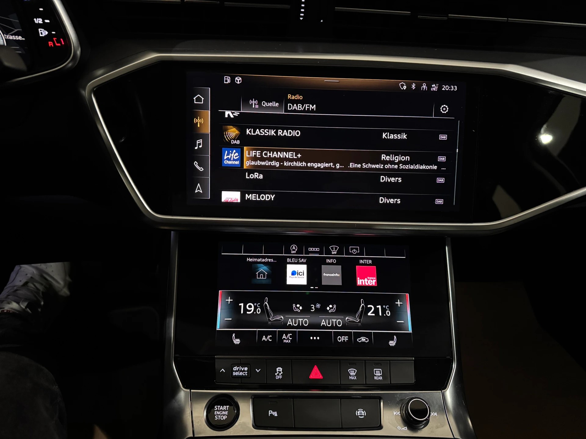 AUDI A6 Limousine 45 TFSI Sport S-tronic I CH I 1.Hand I-image-15