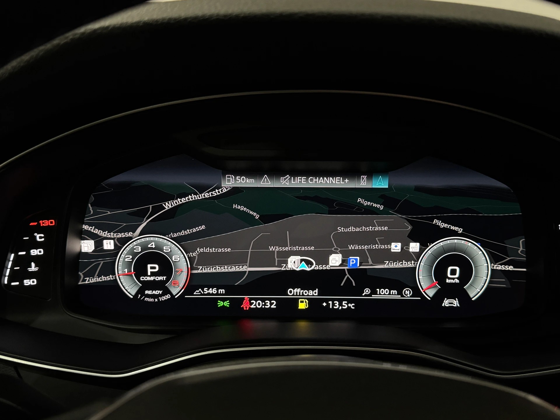 AUDI A6 Limousine 45 TFSI Sport S-tronic I CH I 1.Hand I-image-18