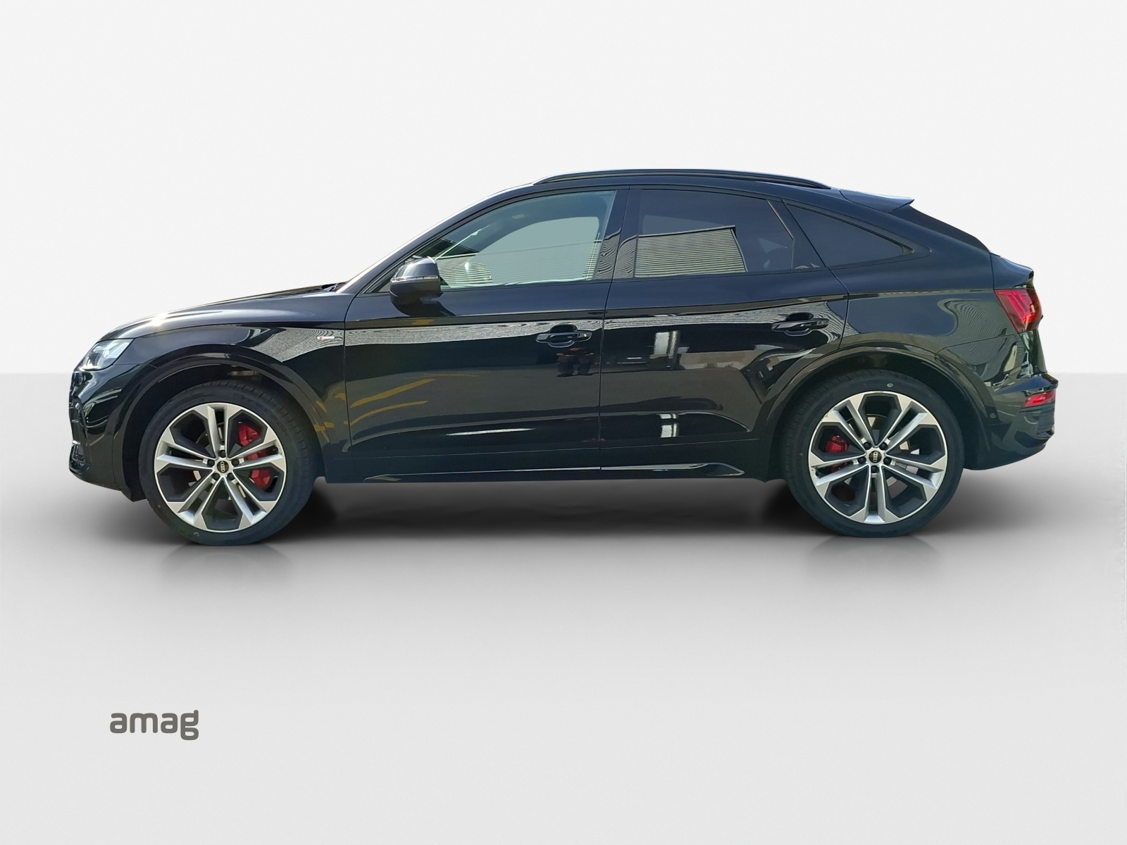 AUDI Q5 Sportback 40 TDI Blackedition quattro S-tronic-image-1