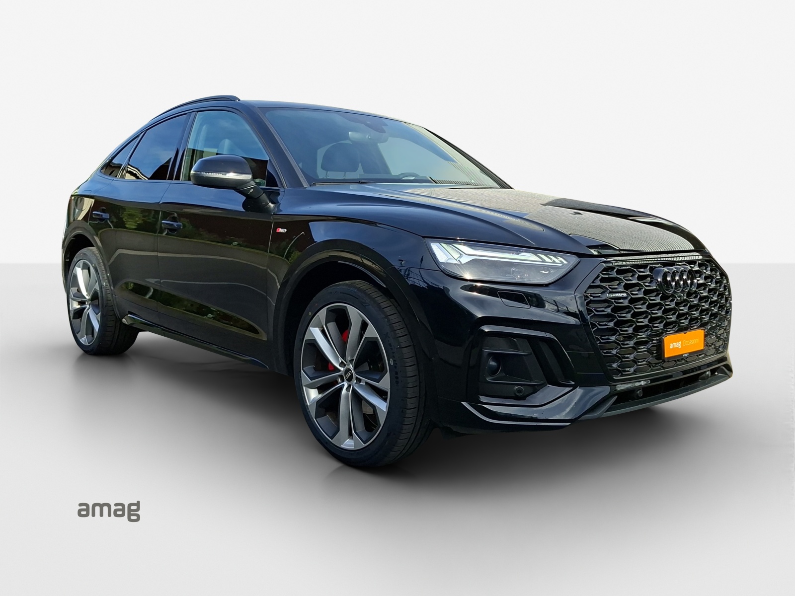 AUDI Q5 Sportback 40 TDI Blackedition quattro S-tronic-image-5