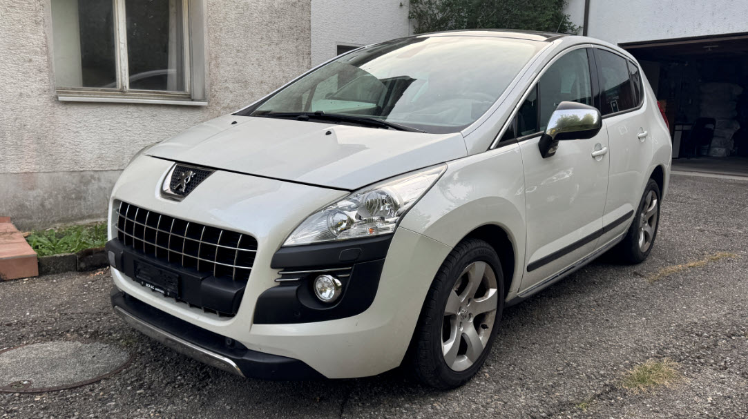 PEUGEOT 3008 1.6 16V T Platinum Tiptronic-image-0