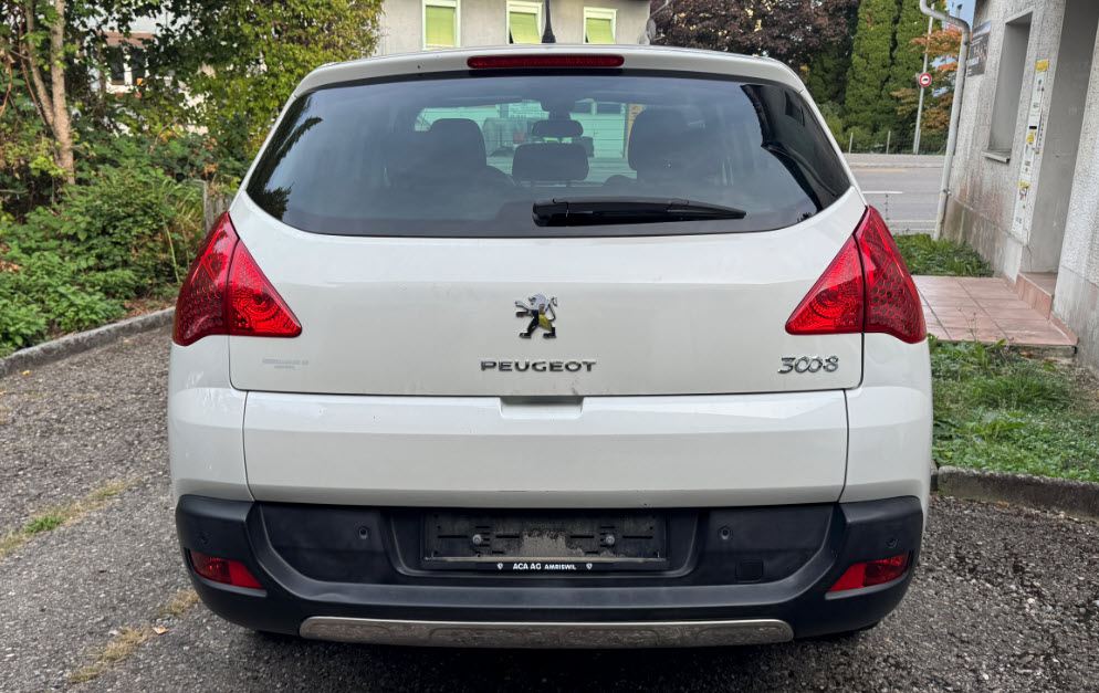 PEUGEOT 3008 1.6 16V T Platinum Tiptronic-image-10