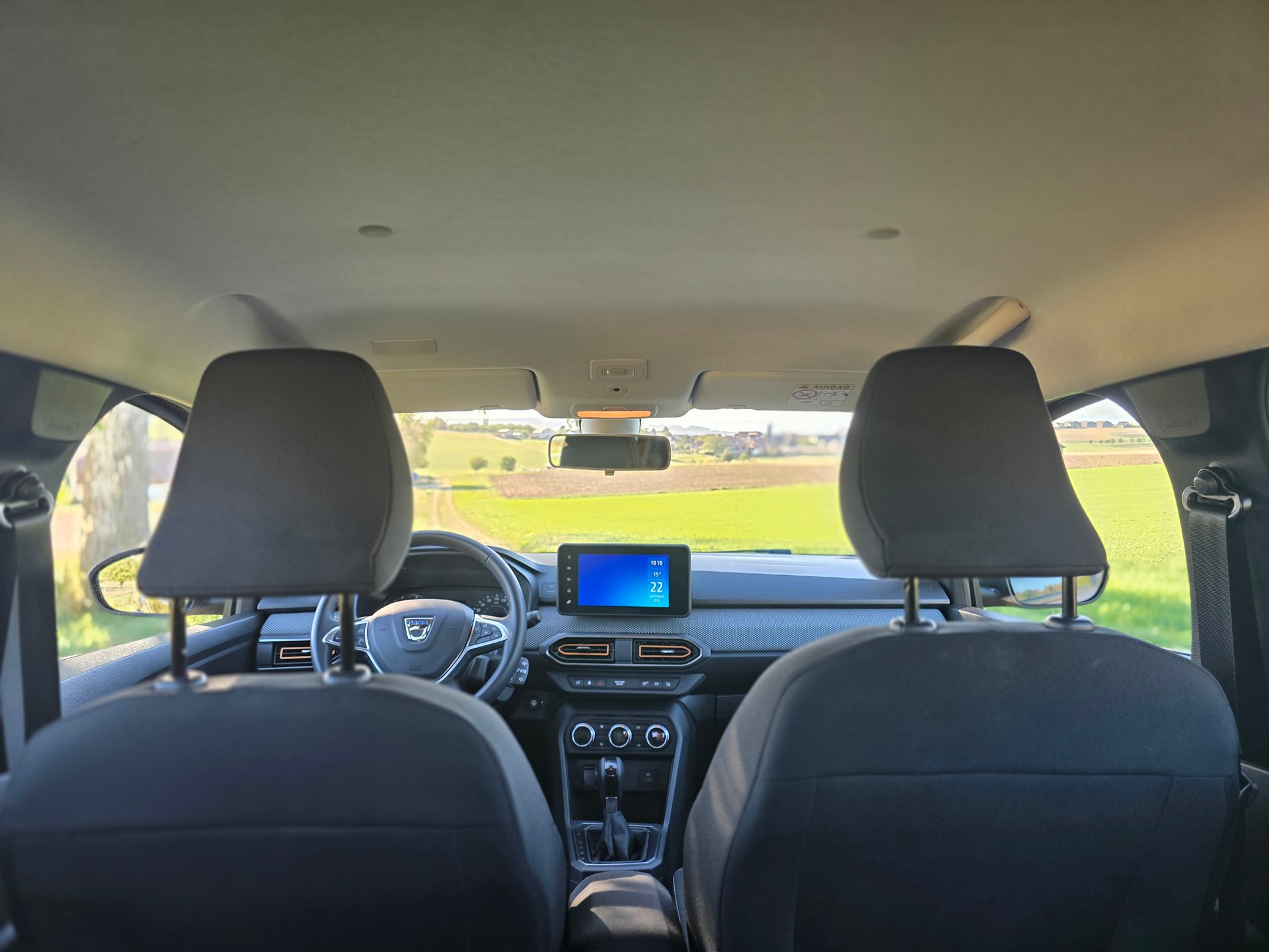 DACIA 1.0 TCe Stepway Comfort-image-12
