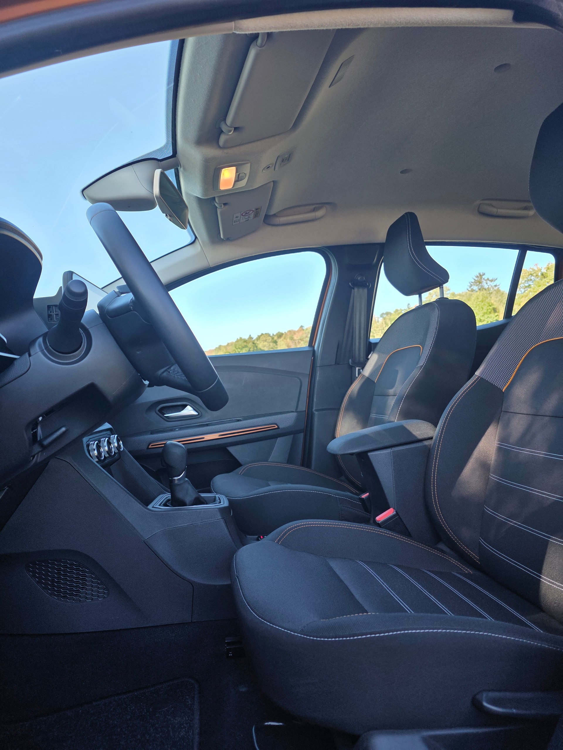 DACIA 1.0 TCe Stepway Comfort-image-8