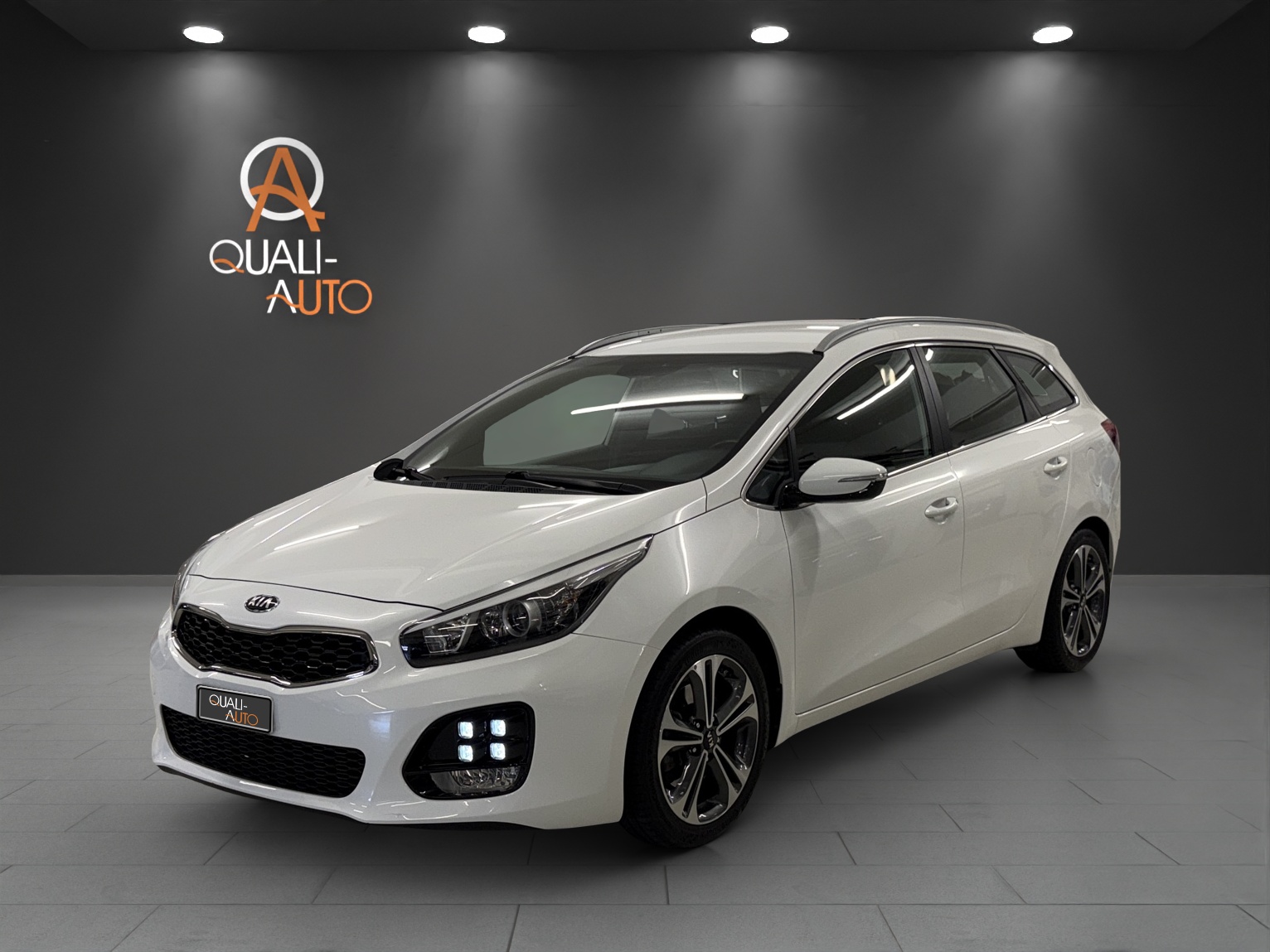KIA Cee'd Sportswagon 1.6 CRDi GT Line-image-2