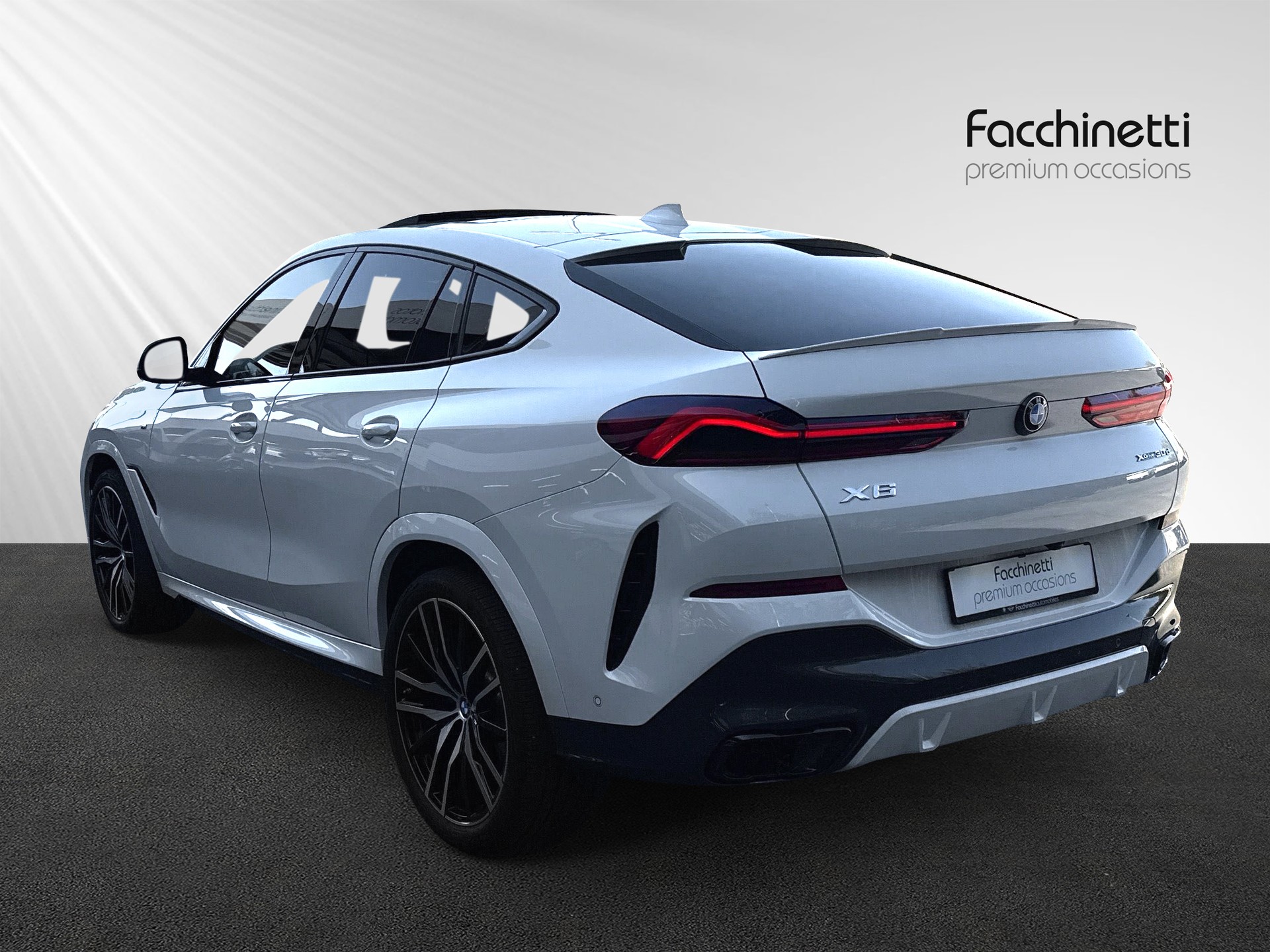 BMW X6 xDrive 48V 30d M Sport Steptronic-image-2
