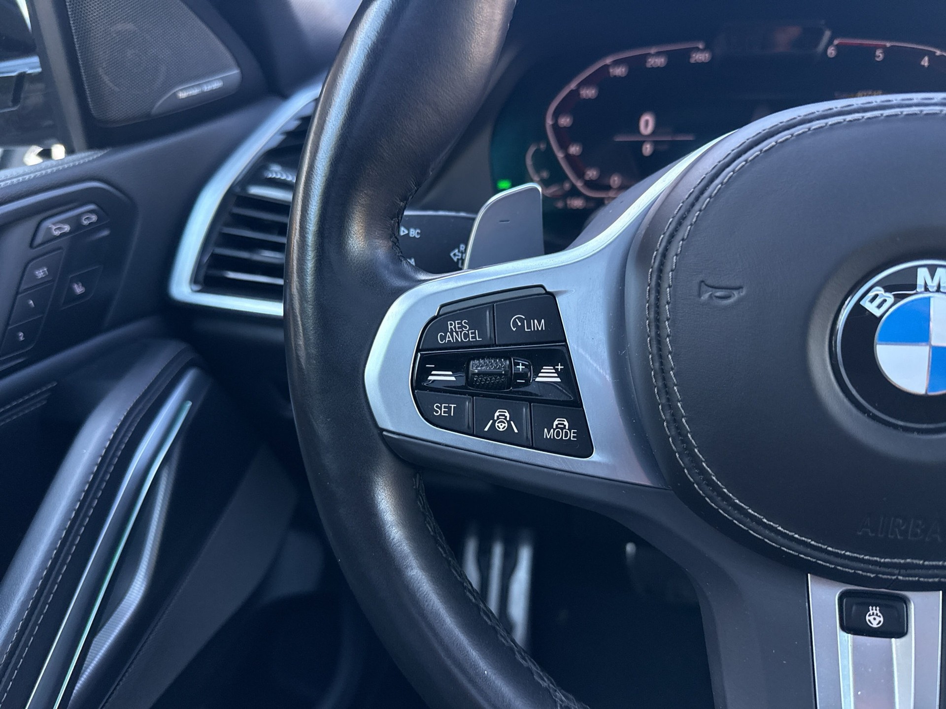 BMW X6 xDrive 48V 30d M Sport Steptronic-image-14