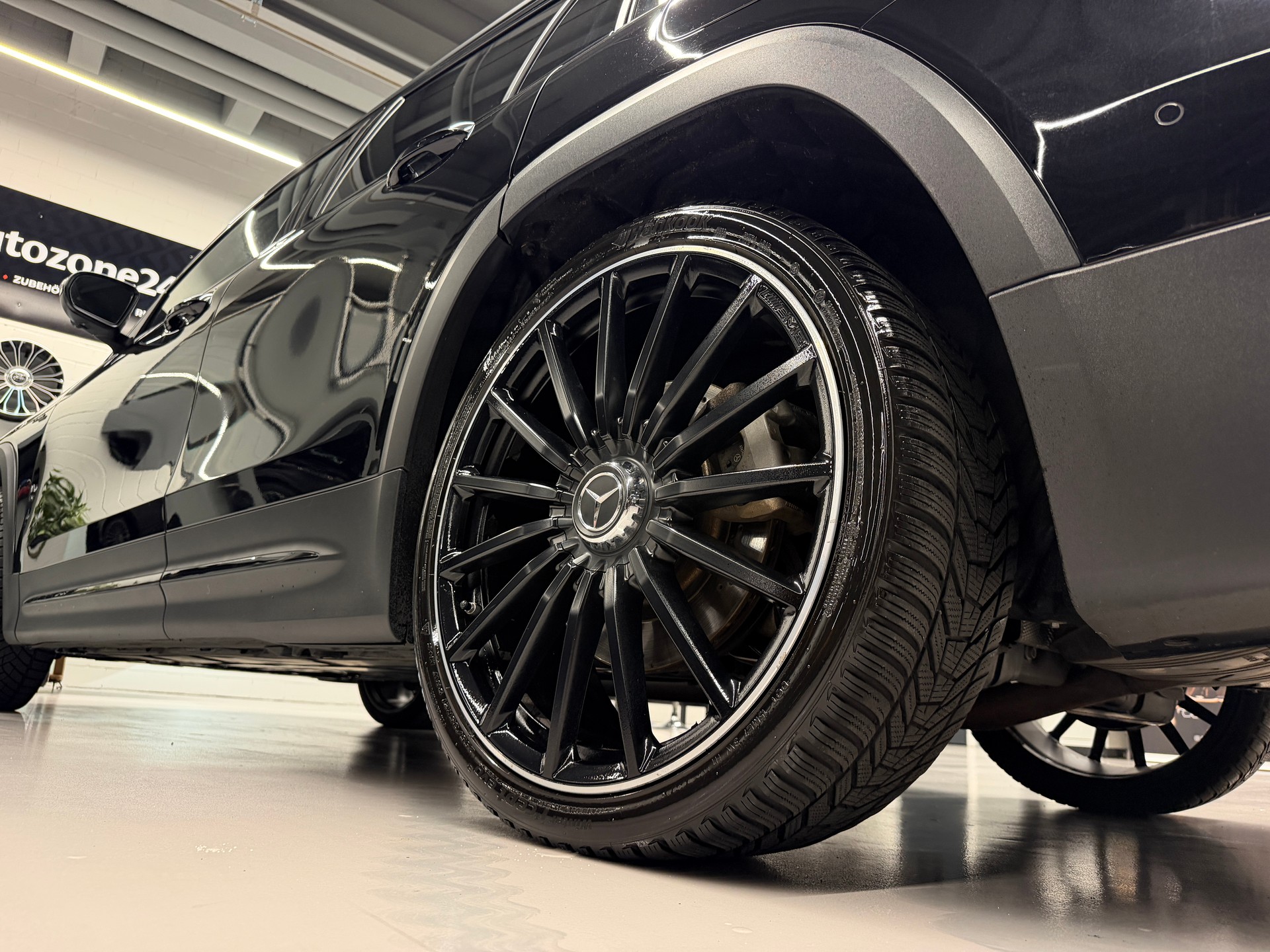 MERCEDES-BENZ GLB 35 AMG 4matic *CH-Auto*Frisch ab MFK*Garantie*Premium Plus Pack*-image-12