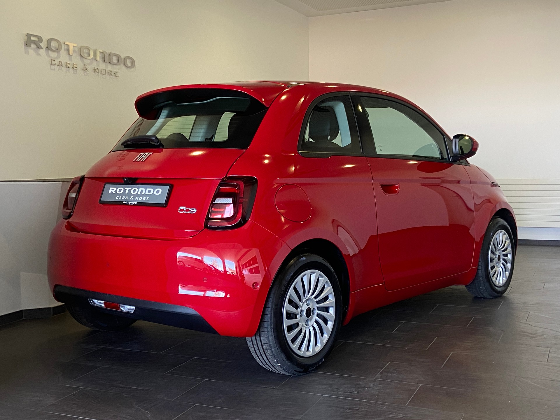 FIAT 500 electric 118PS Vita-image-1