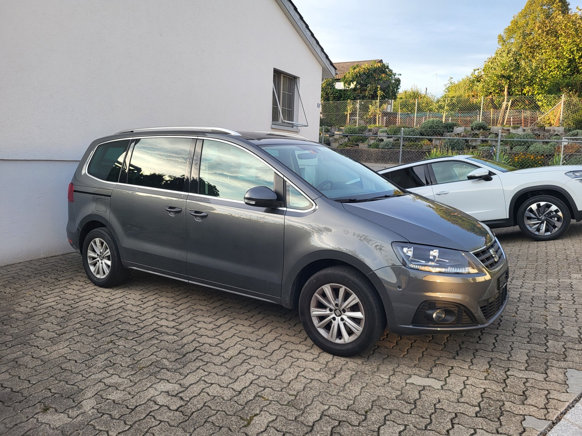 SEAT 2.0 TDI 150 Style DSG S/S-image-1
