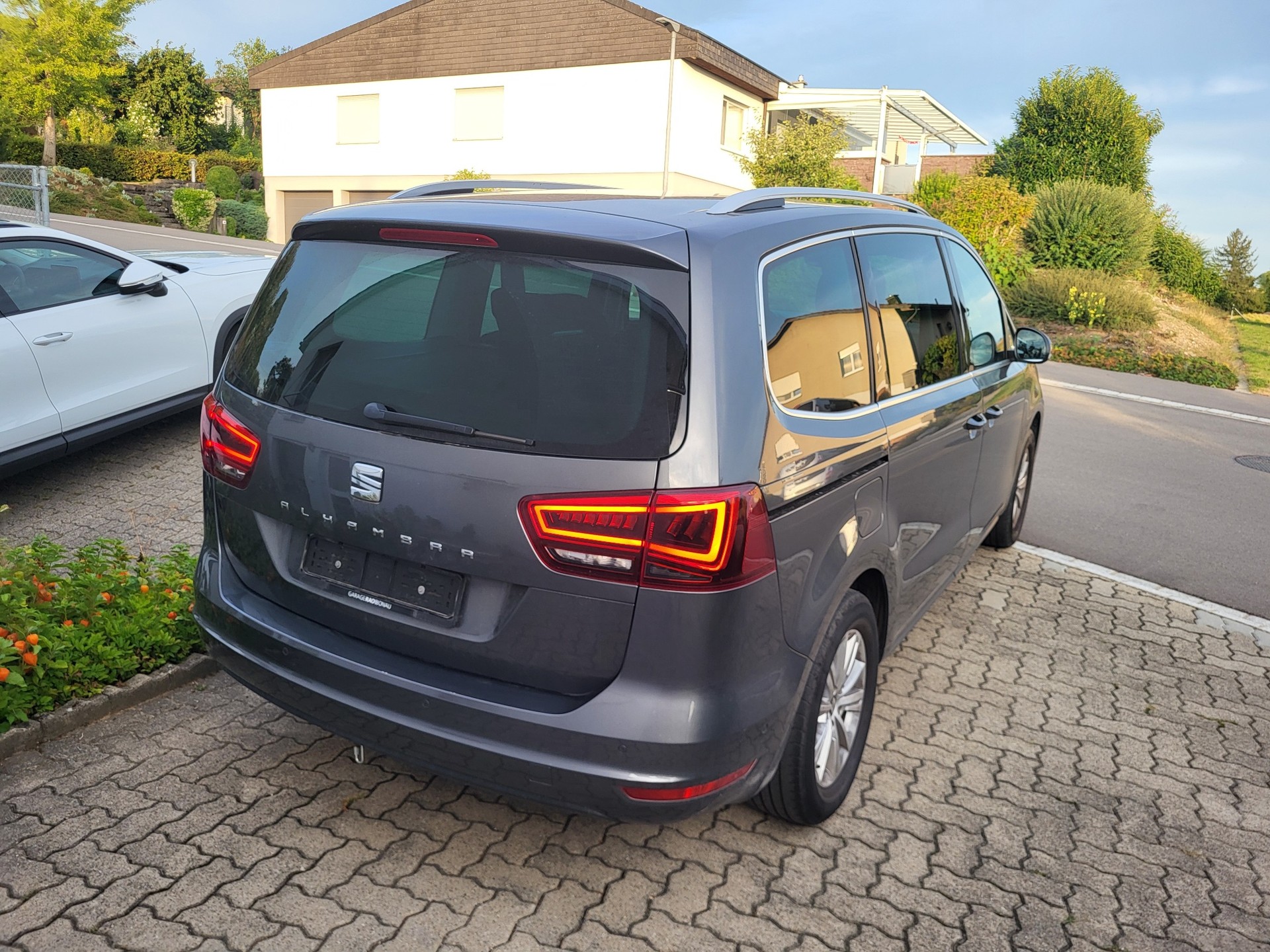 SEAT 2.0 TDI 150 Style DSG S/S-image-5