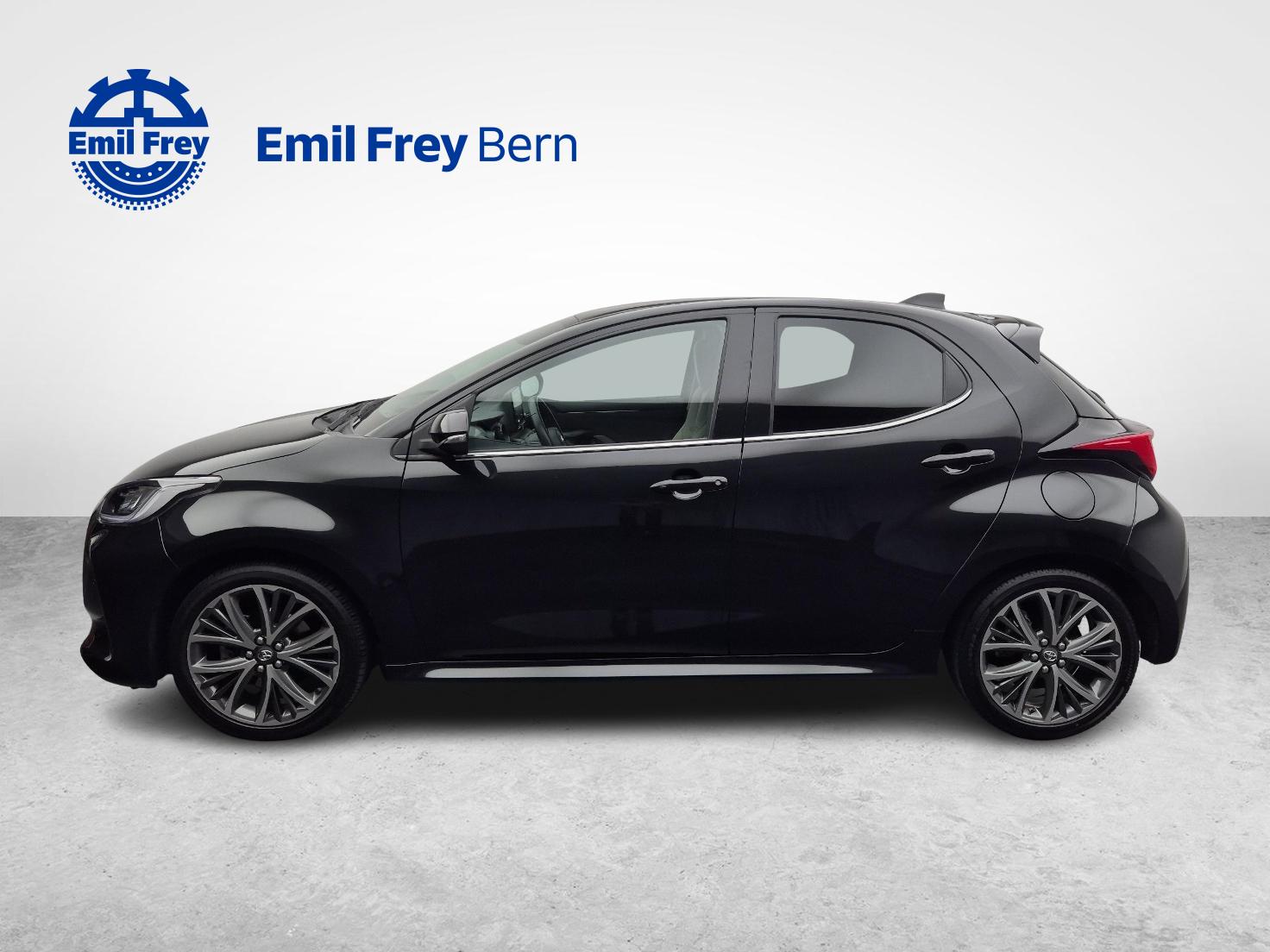 TOYOTA Yaris 1.5 VVT-i HSD Premium-image-1