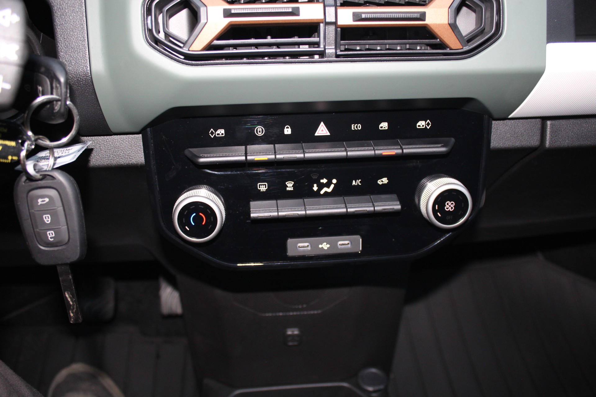 DACIA Spring 27 kWh Extreme-image-7
