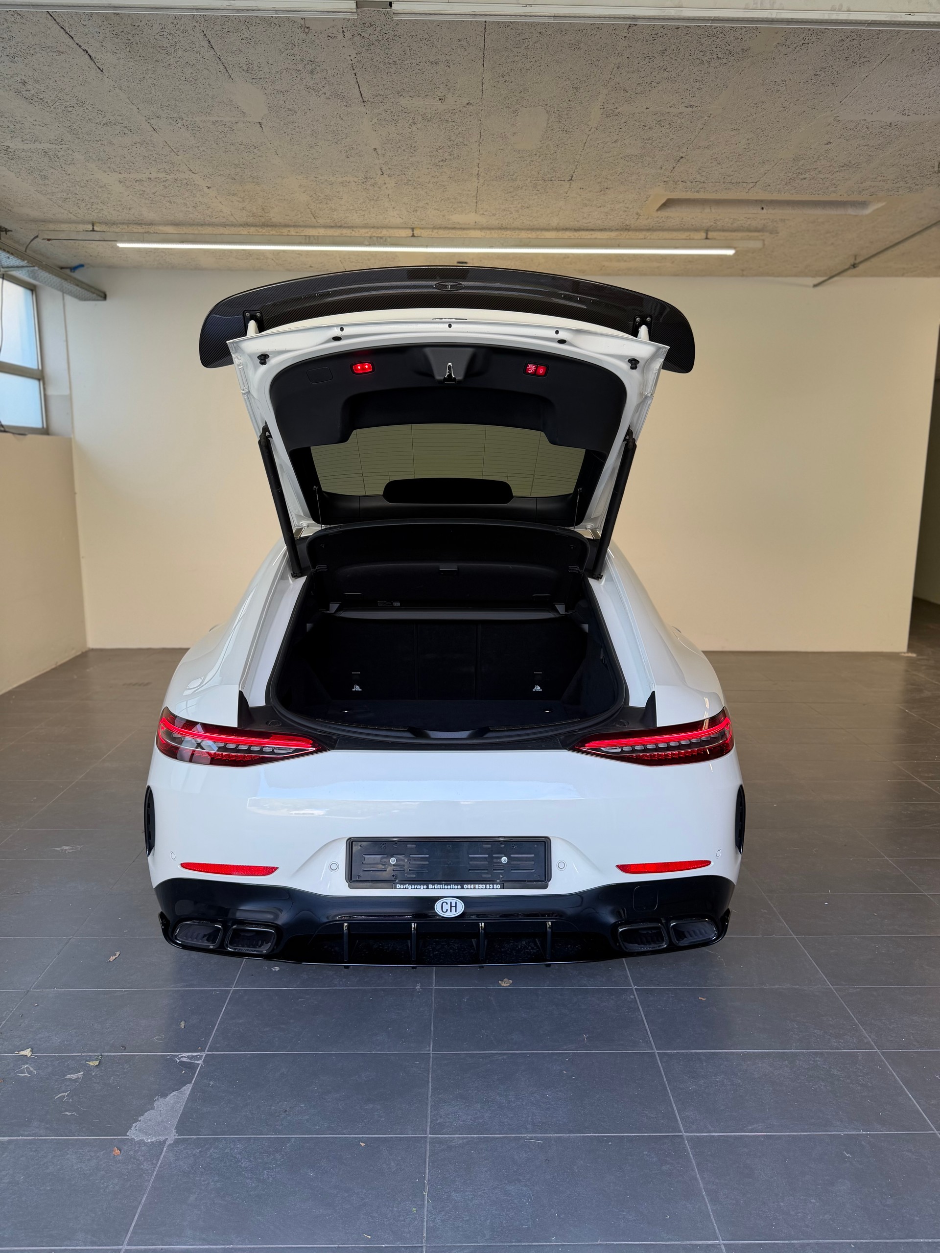 MERCEDES-BENZ AMG GT 4 63 S 4Matic+ Speedshift MCT-image-12